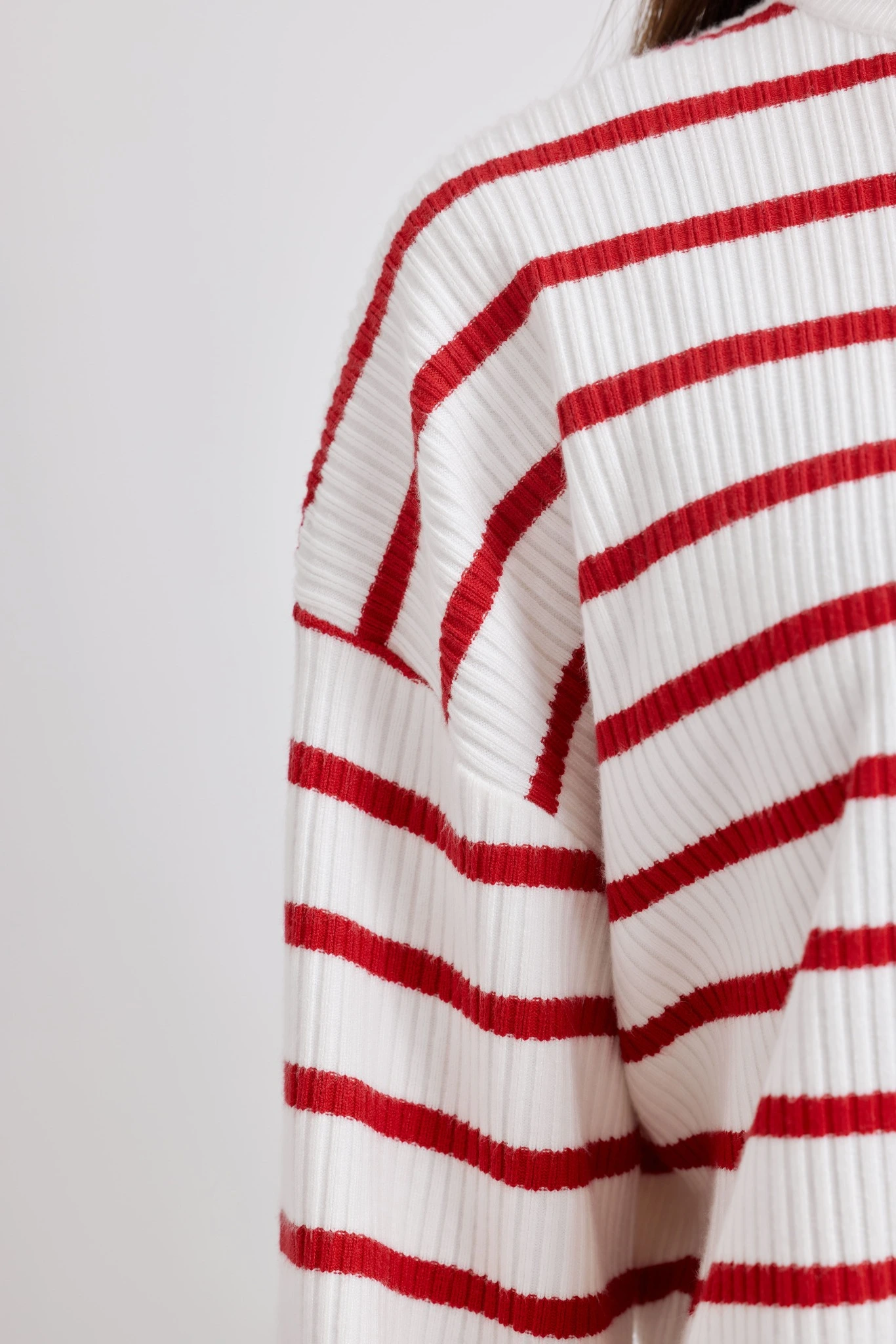 Джемпер бело-красная полоска для женщин 42406U-50 60