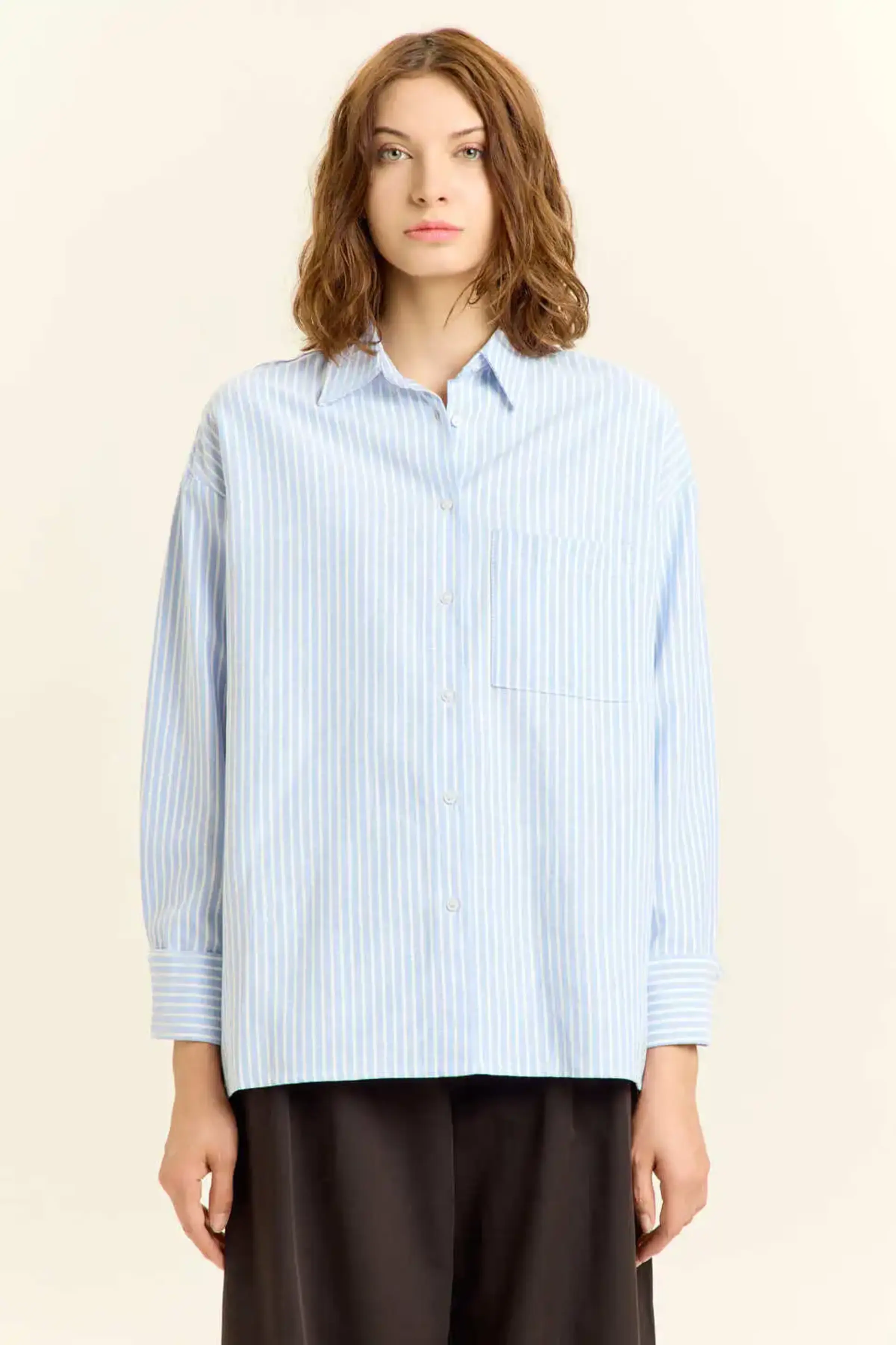 Рубашка бело-синяя полоска для женщин 45243-48 66