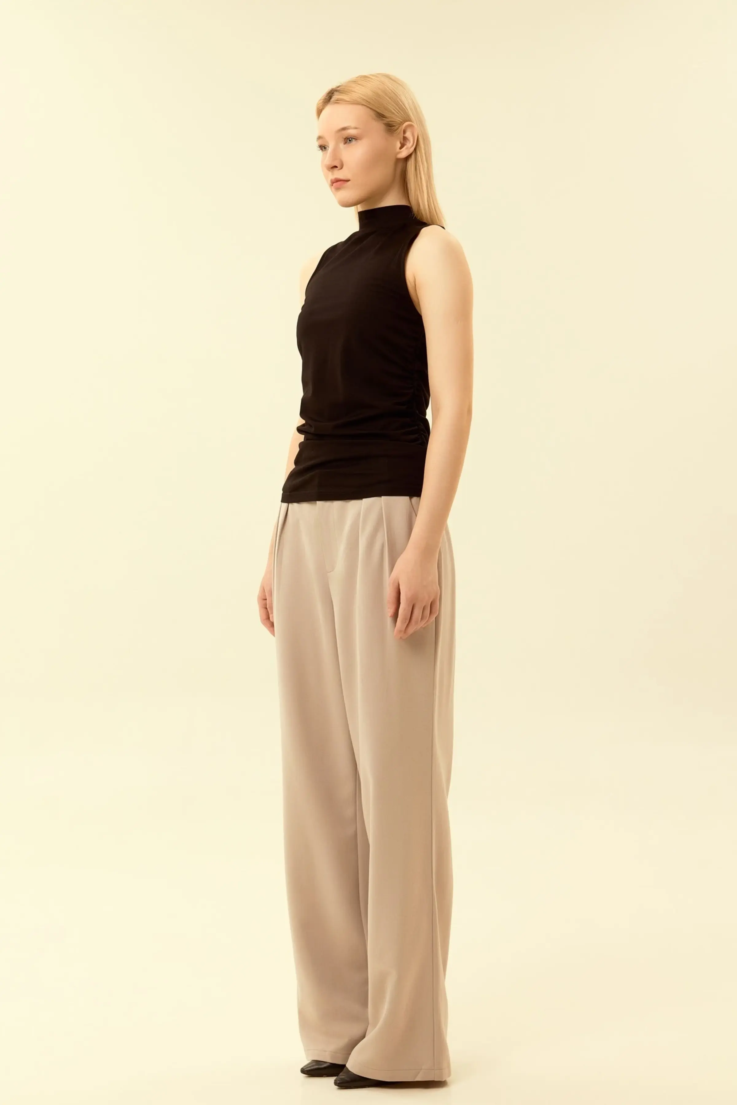 Топ черный для женщин 46107-1 46