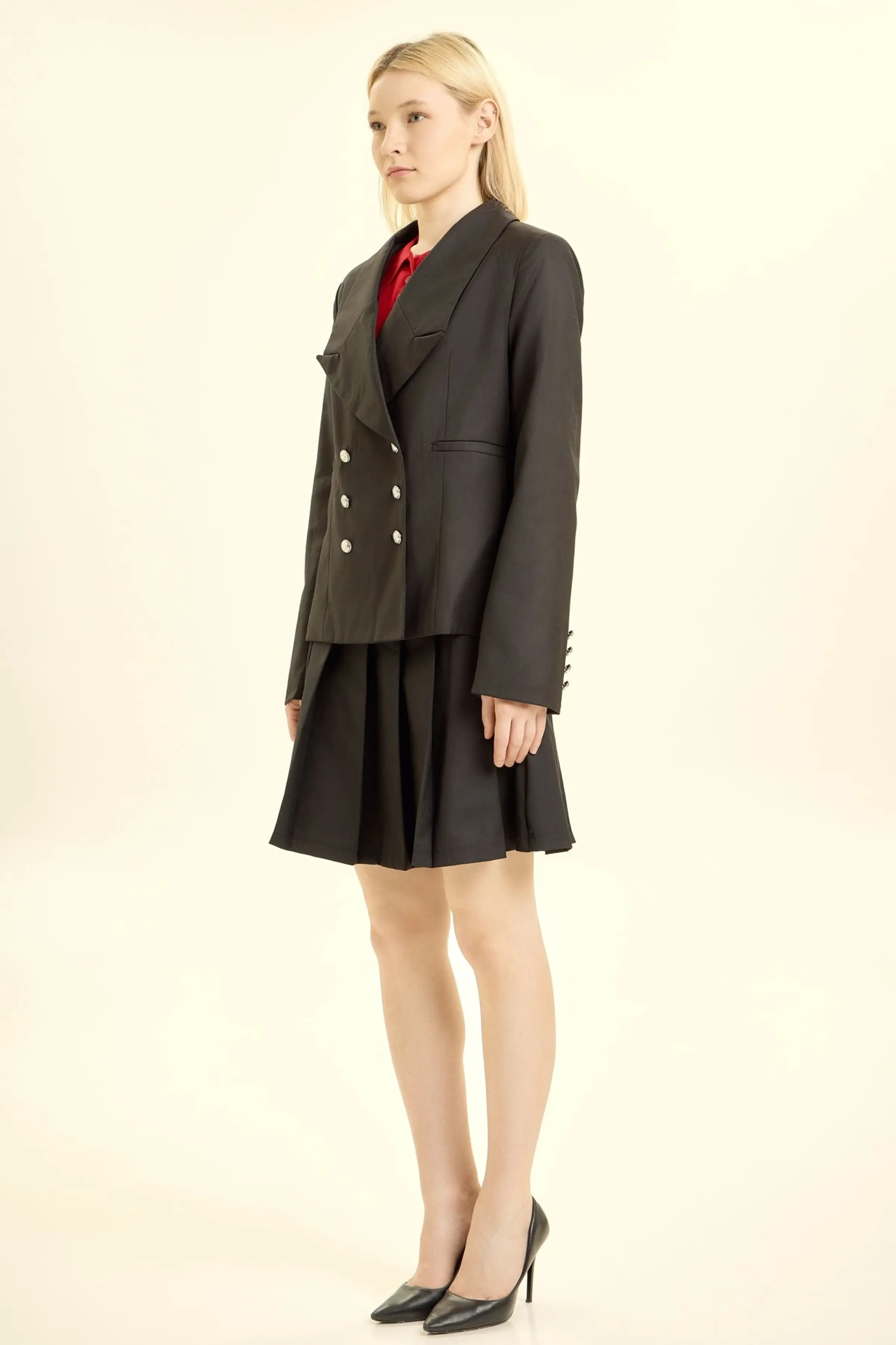 Жакет черный для женщин 46139-1 64