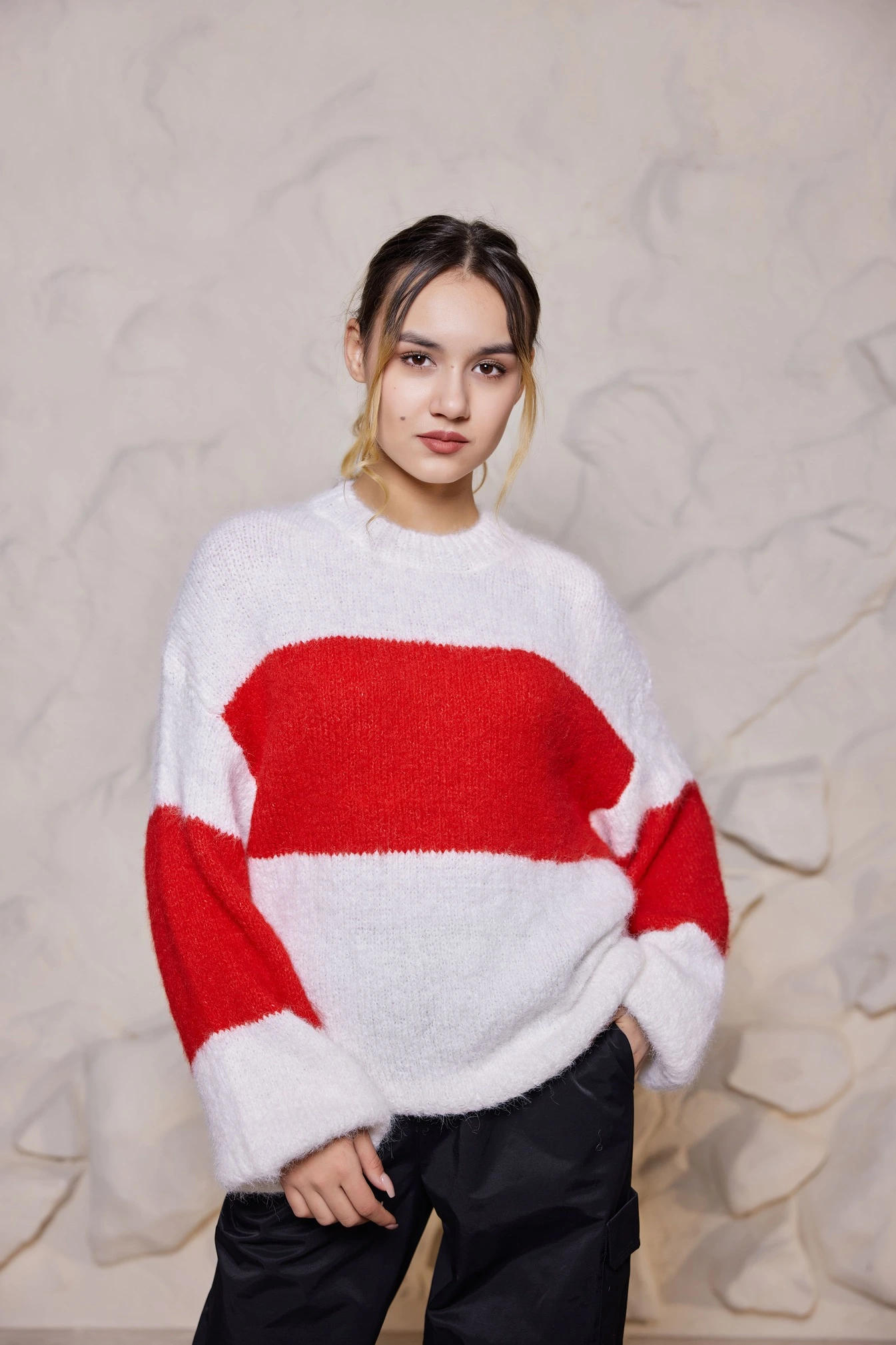 Свитер красный для женщин 39219-7 65