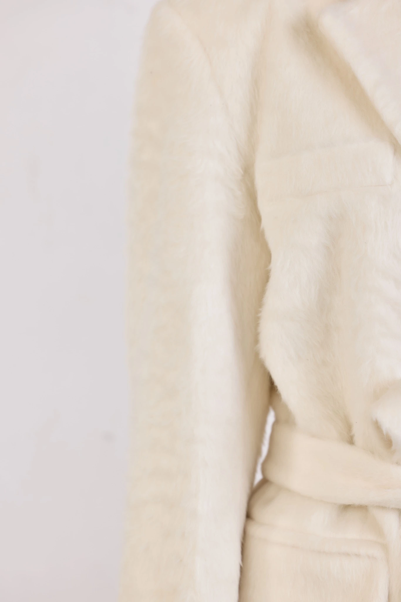 Пальто белый для женщин 43427-4 53