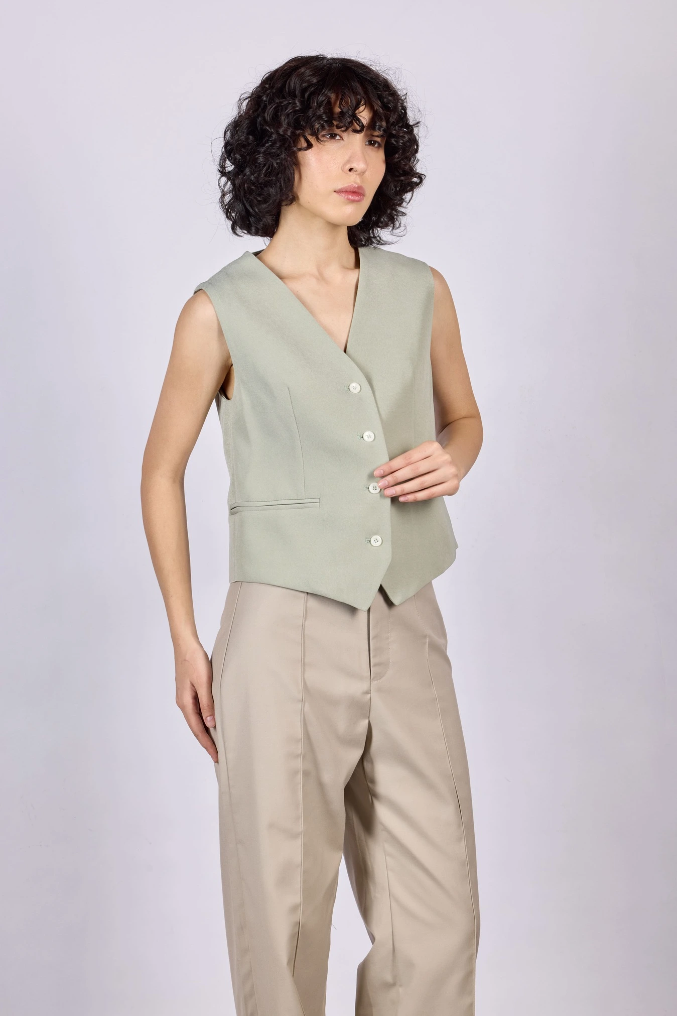 Жилетка светло-зеленый для женщин 44108-8 68