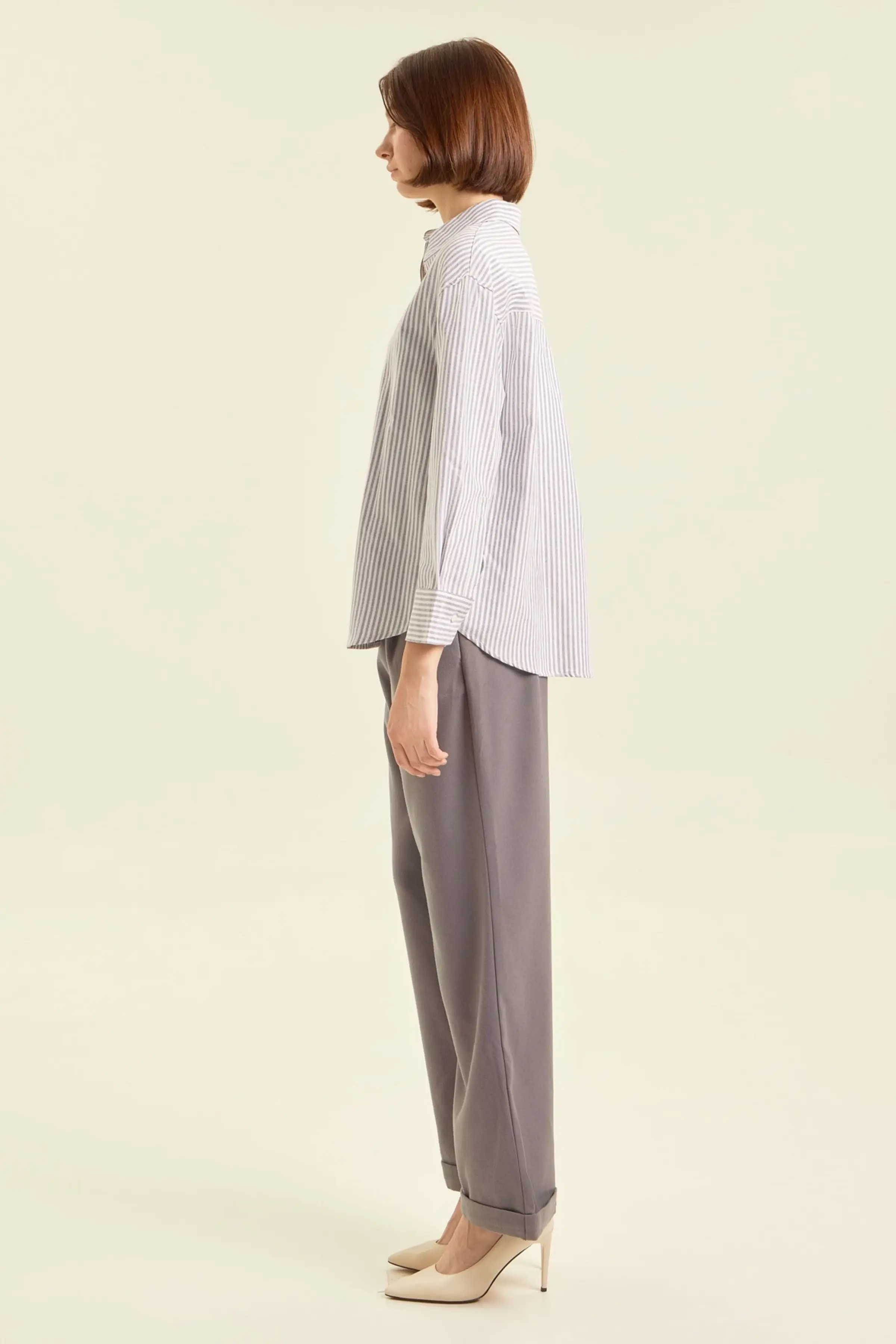 Рубашка бело-синяя полоска для женщин 47246-48 66