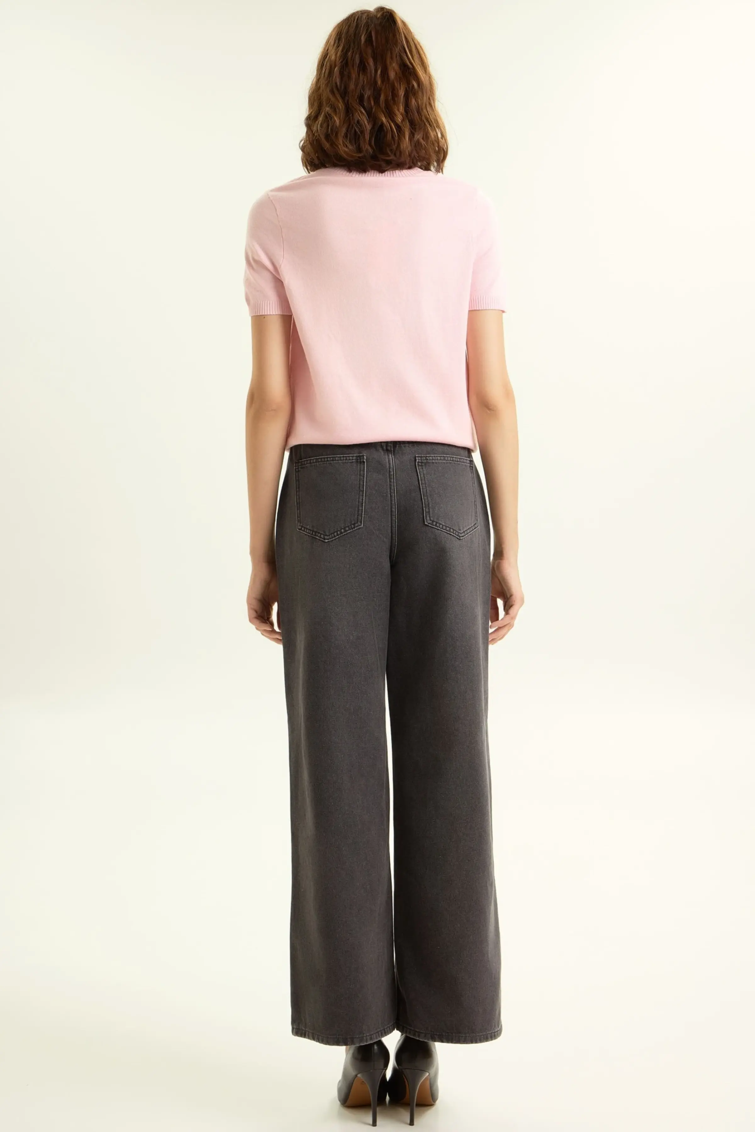 Джинсы серый для женщин 44300-61 74