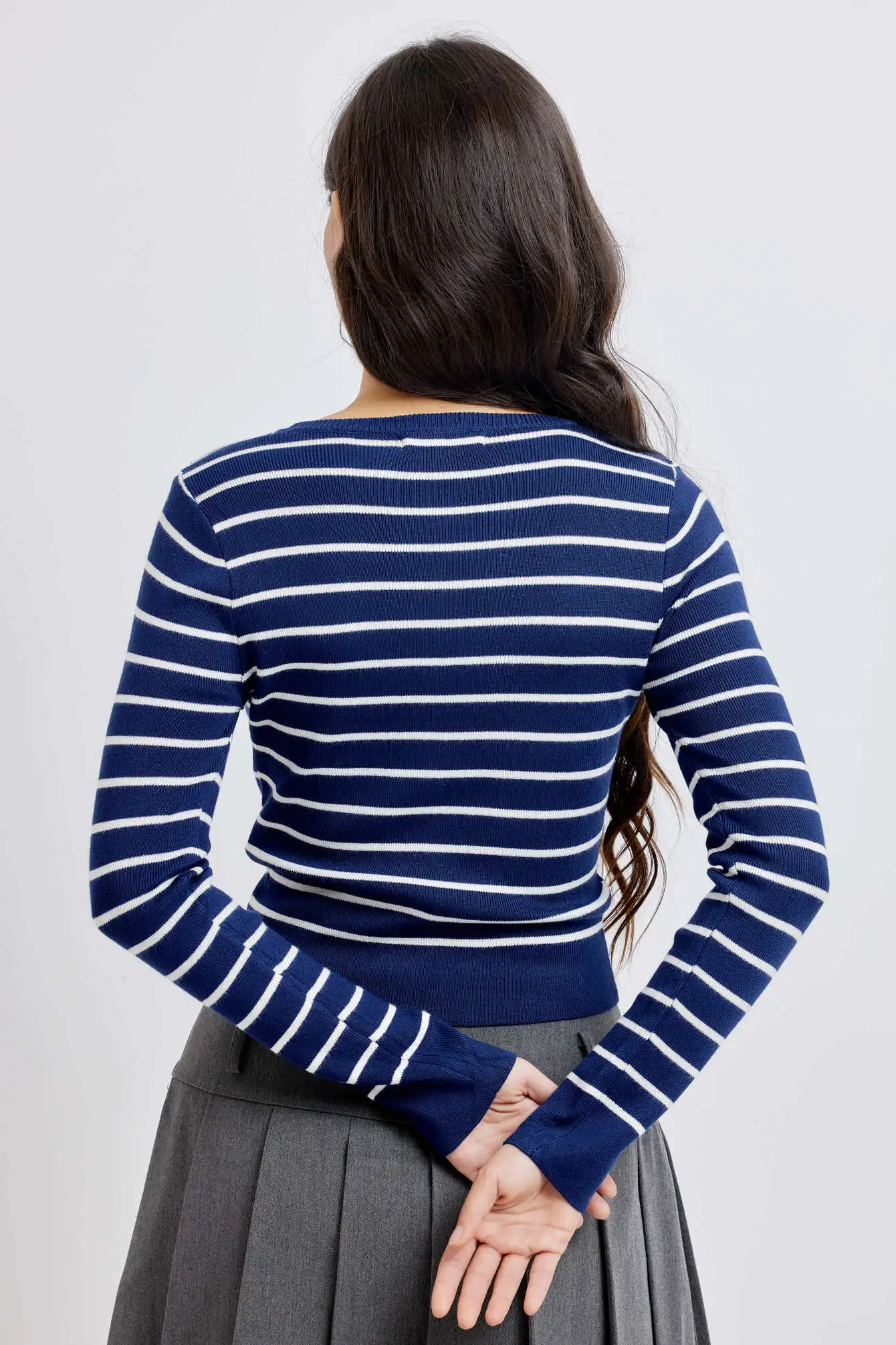Джемпер бело-синяя полоска для женщин 42167-48 60