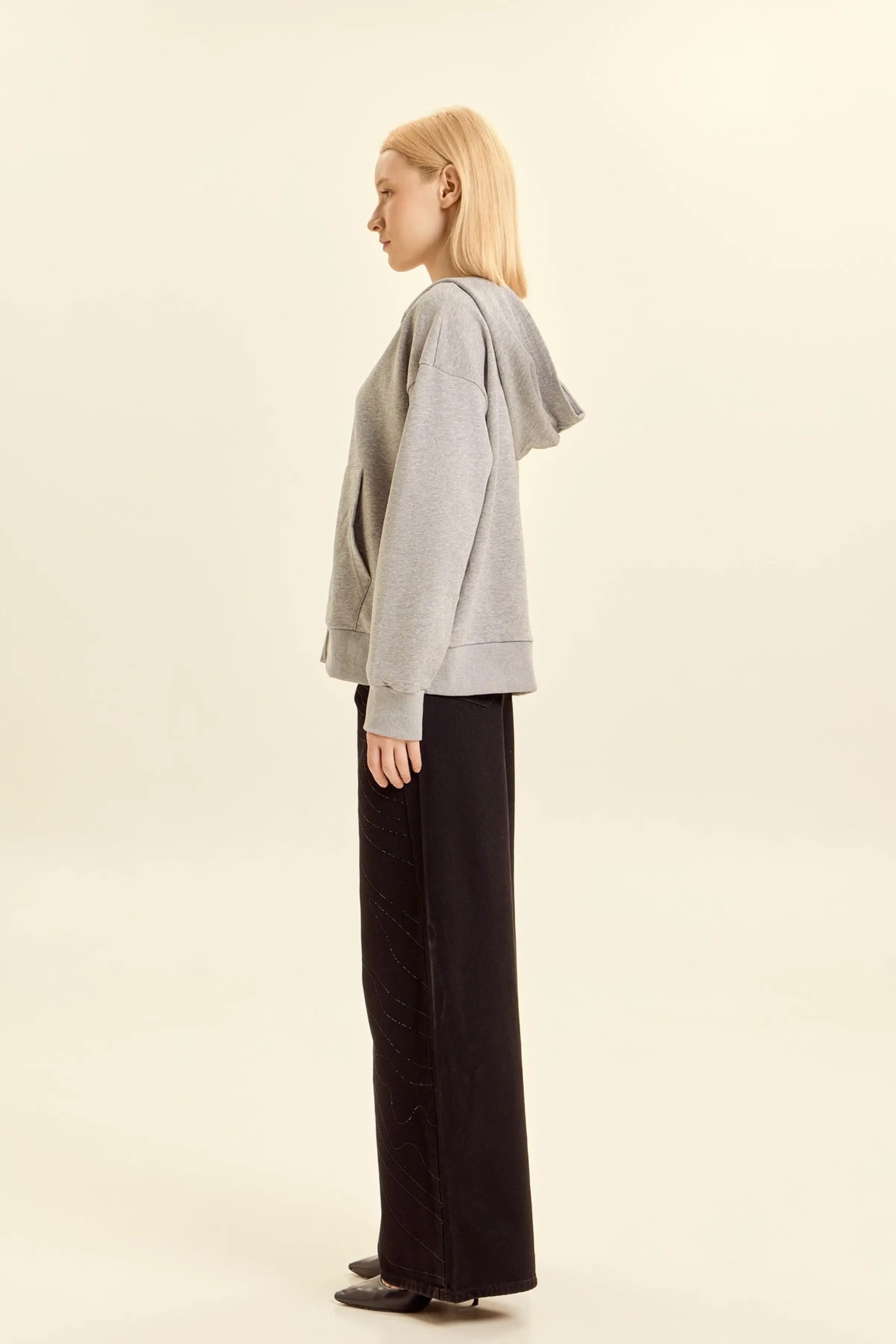 Джинсы черный для женщин 46195-1 74