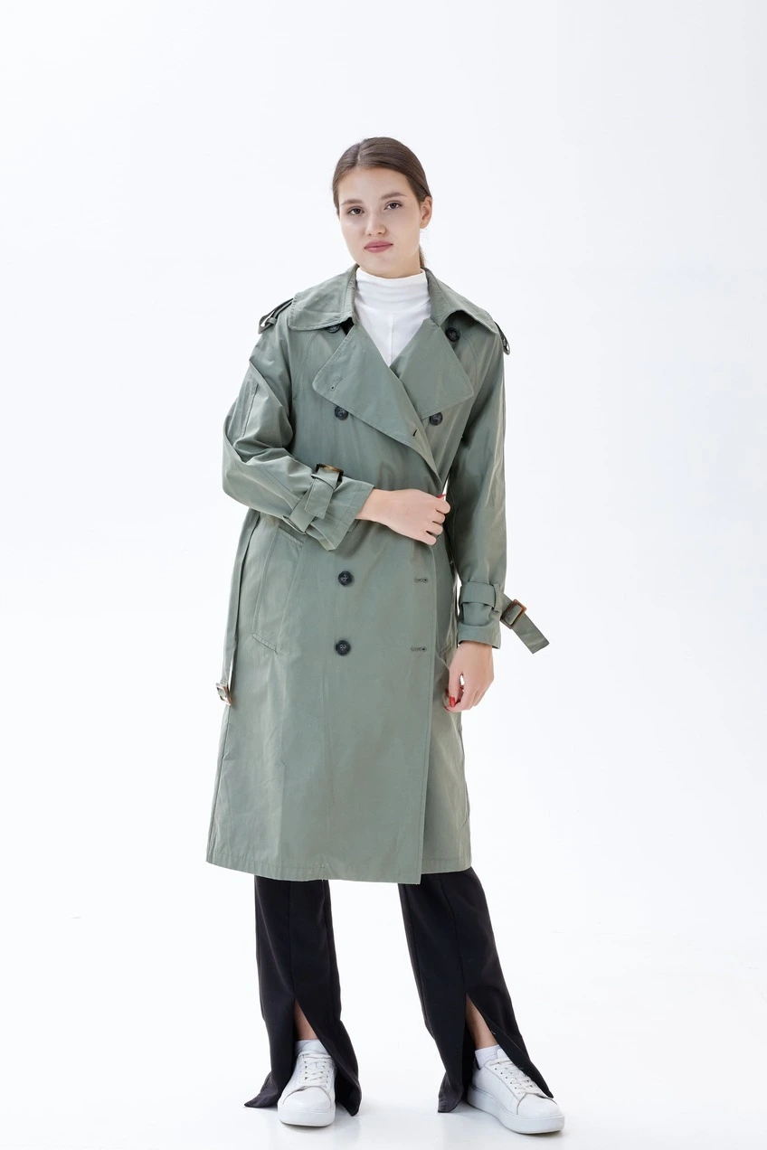 Плащ зеленый для женщин 353/521/38280-34 49