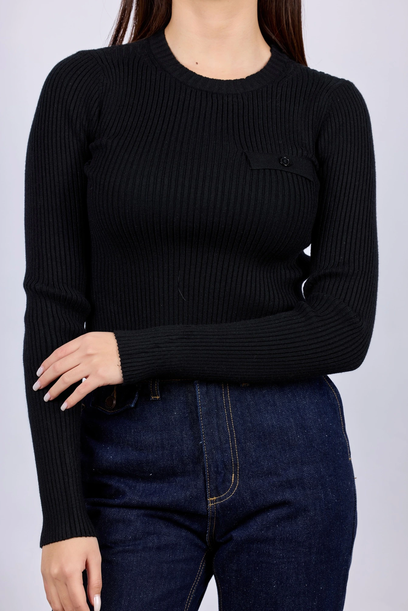 Джемпер черный для женщин 43152-1 60