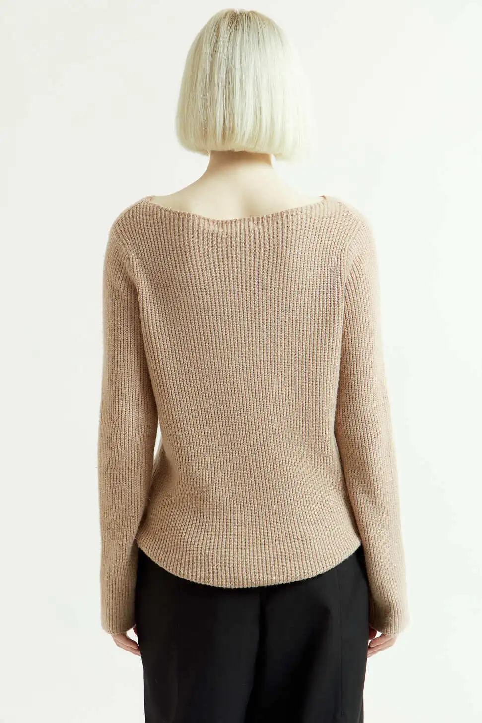 Джемпер бежевый для женщин 43165-15 60