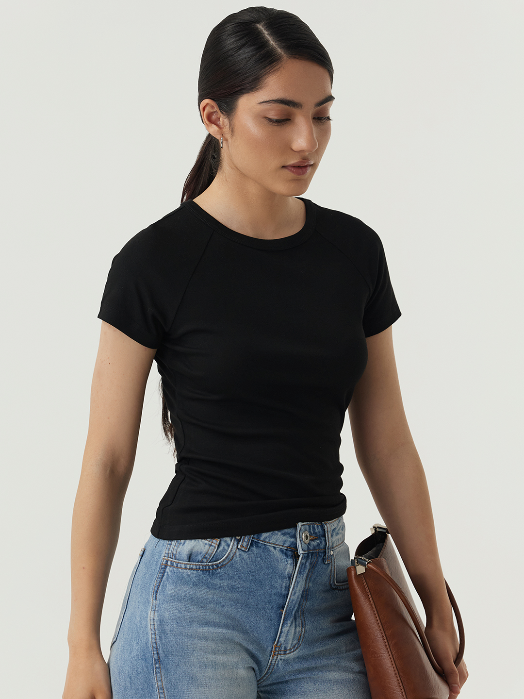 Футболка черный для женщин 48273-1 67