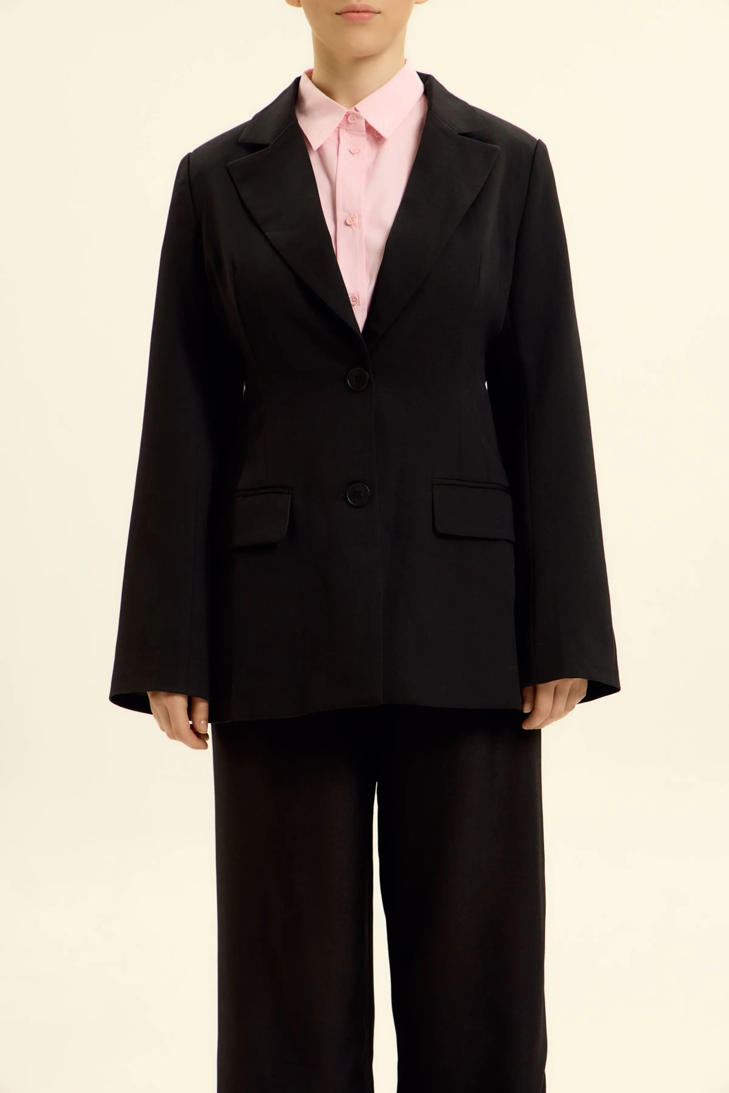 Жакет черный для женщин 46261-1 64