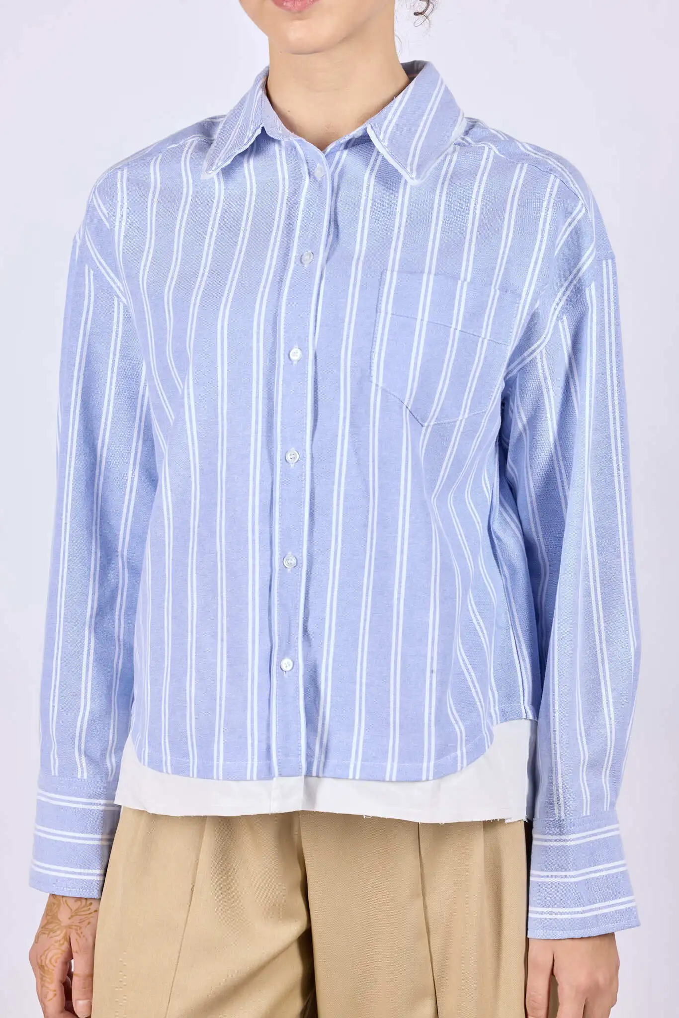 Рубашка бело-синяя полоска для женщин 44101-48 66