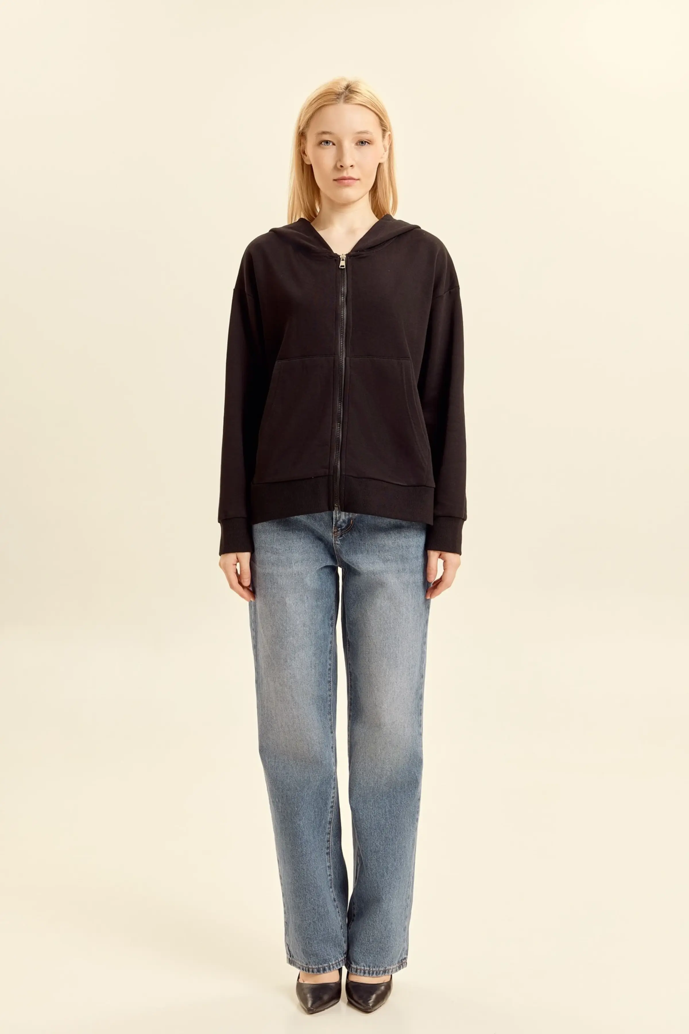 Джемпер черный для женщин 46167-1 60