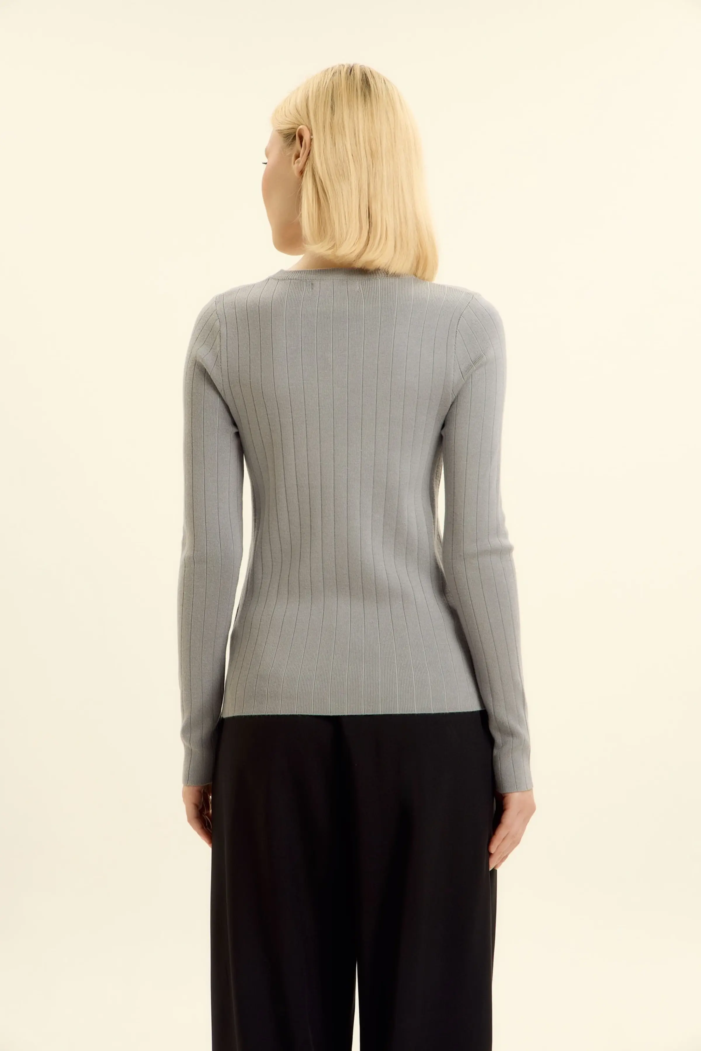 Джемпер серый для женщин 46245-61 60