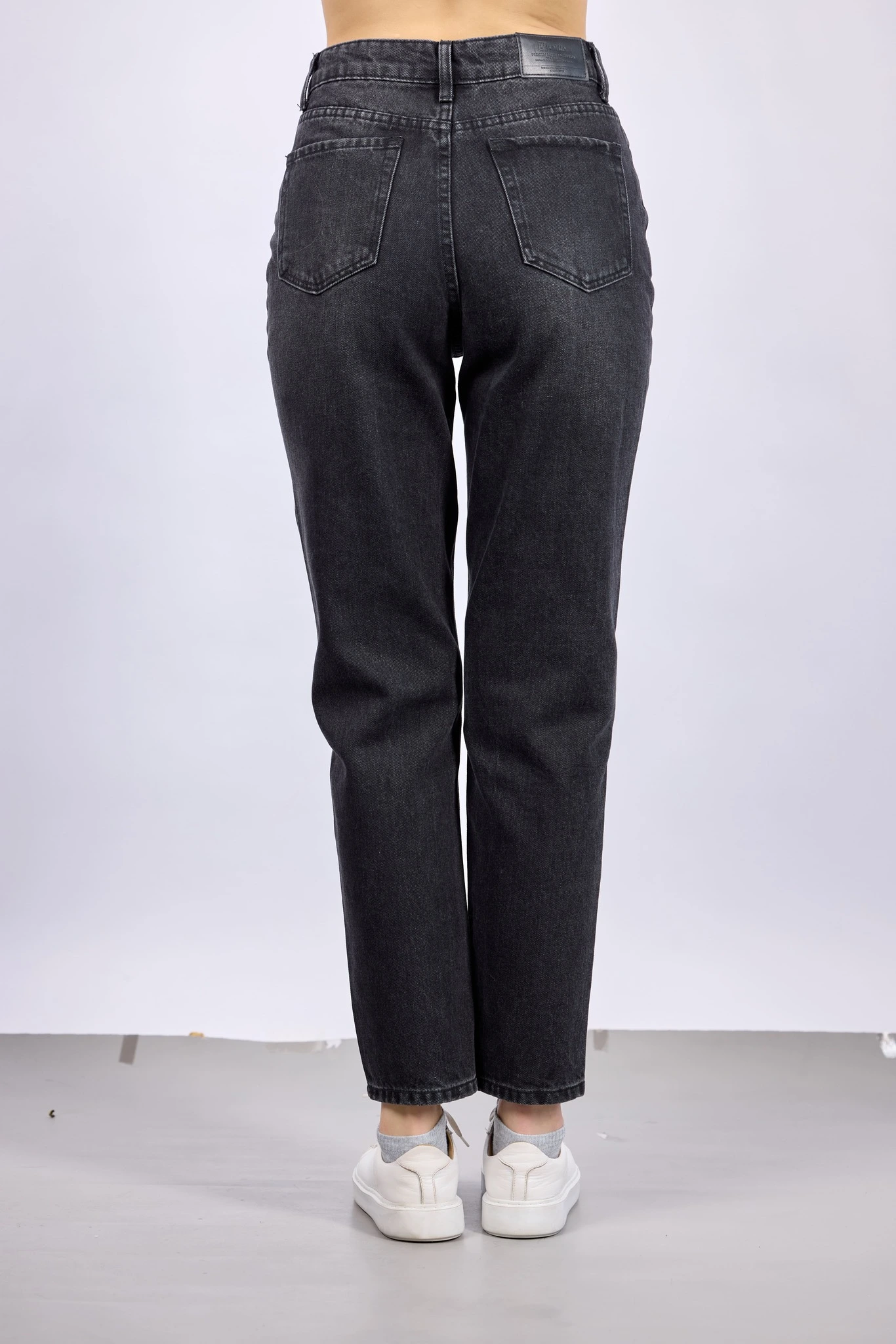 Джинсы черный для женщин 43755-1 74