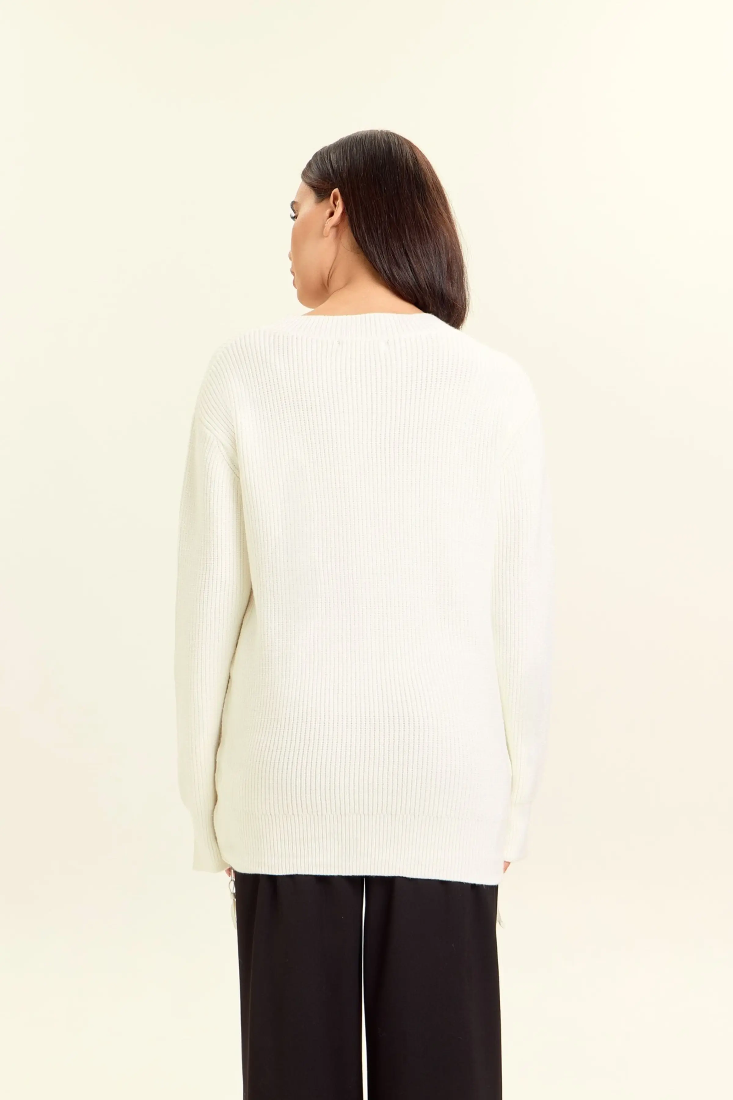 Свитер белый для женщин 47139-4 65