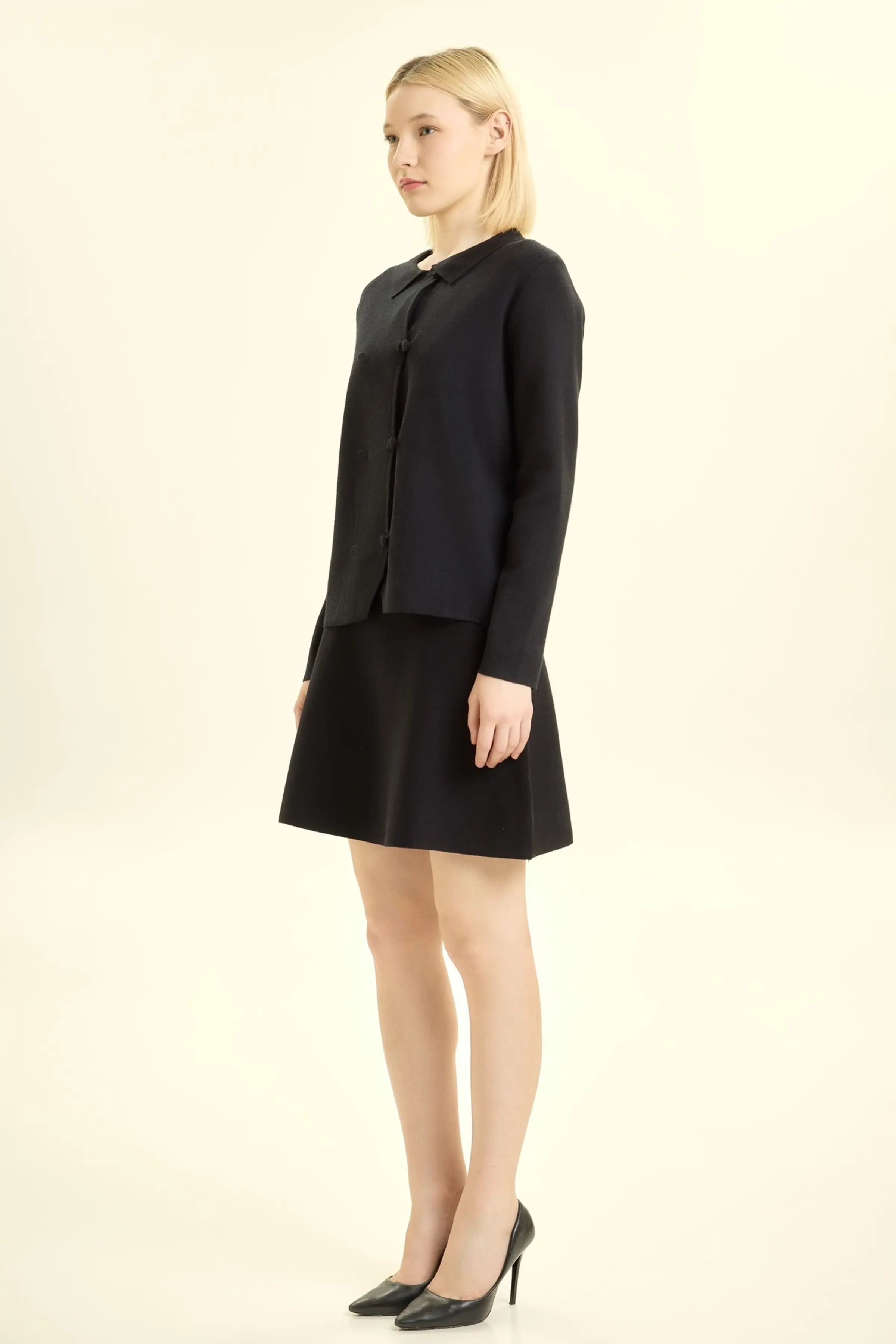 Кардиган черный для женщин 46146-1 50