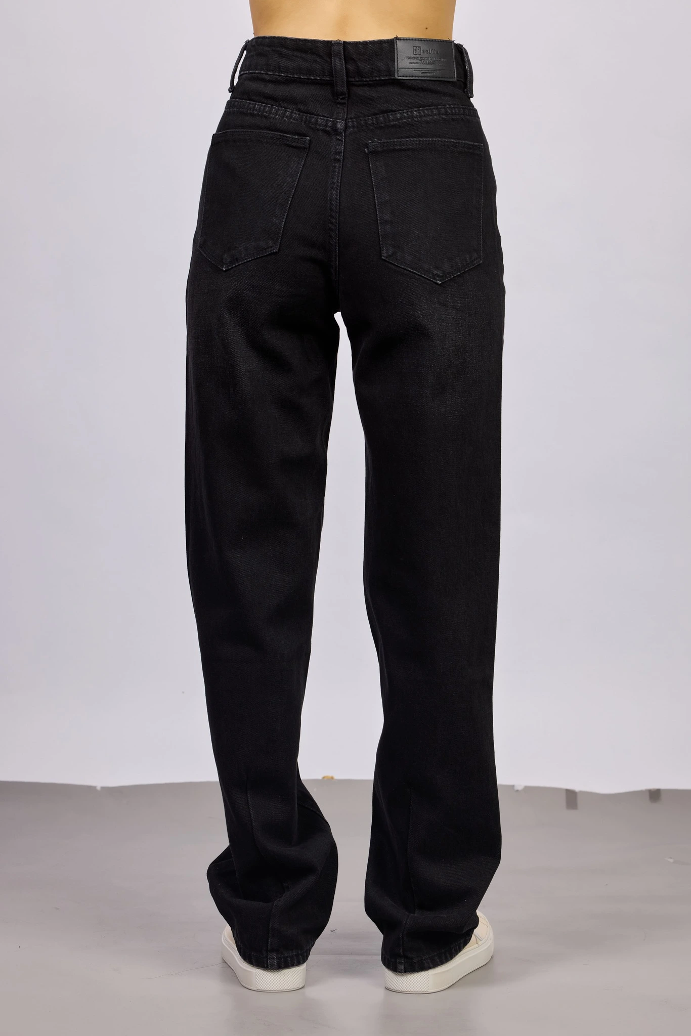 Джинсы черный для женщин 42350-1 74