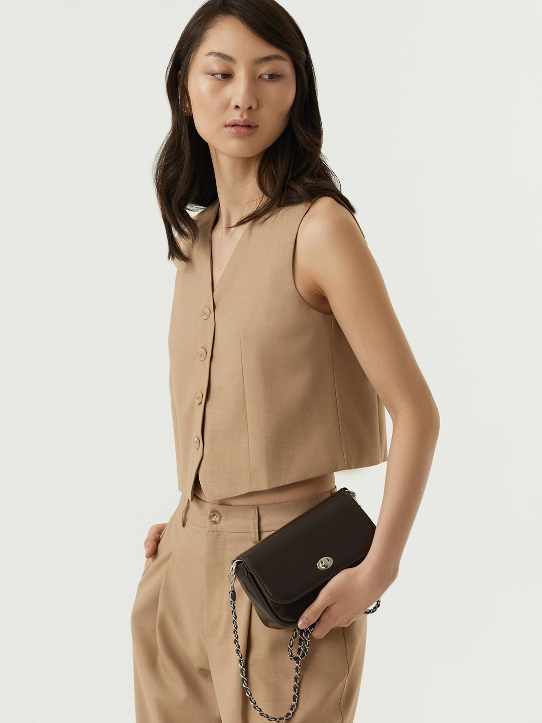 Жилетка бежевый для женщин 48133-15 68