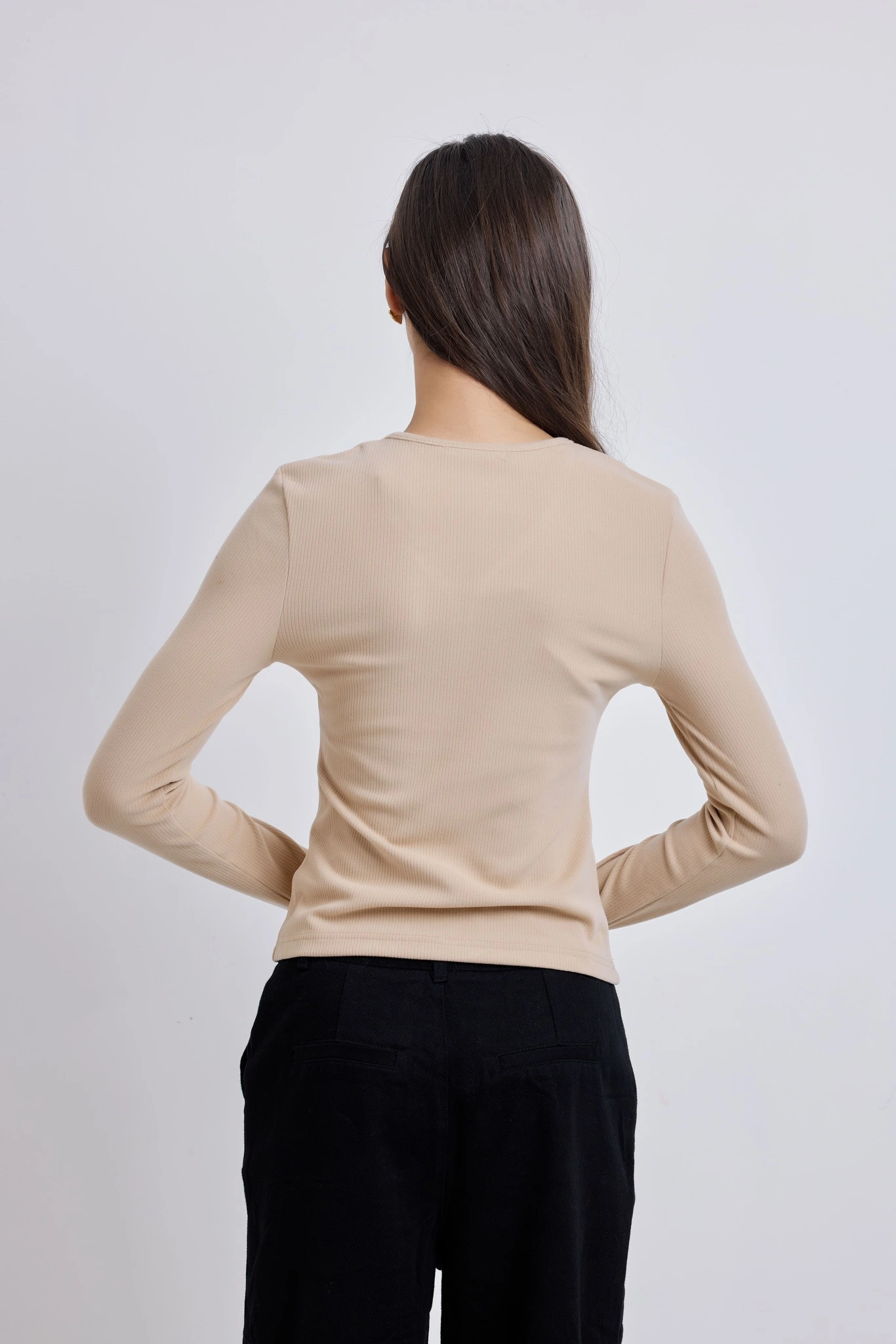 Лонгслив бежевый для женщин 42294-15 59