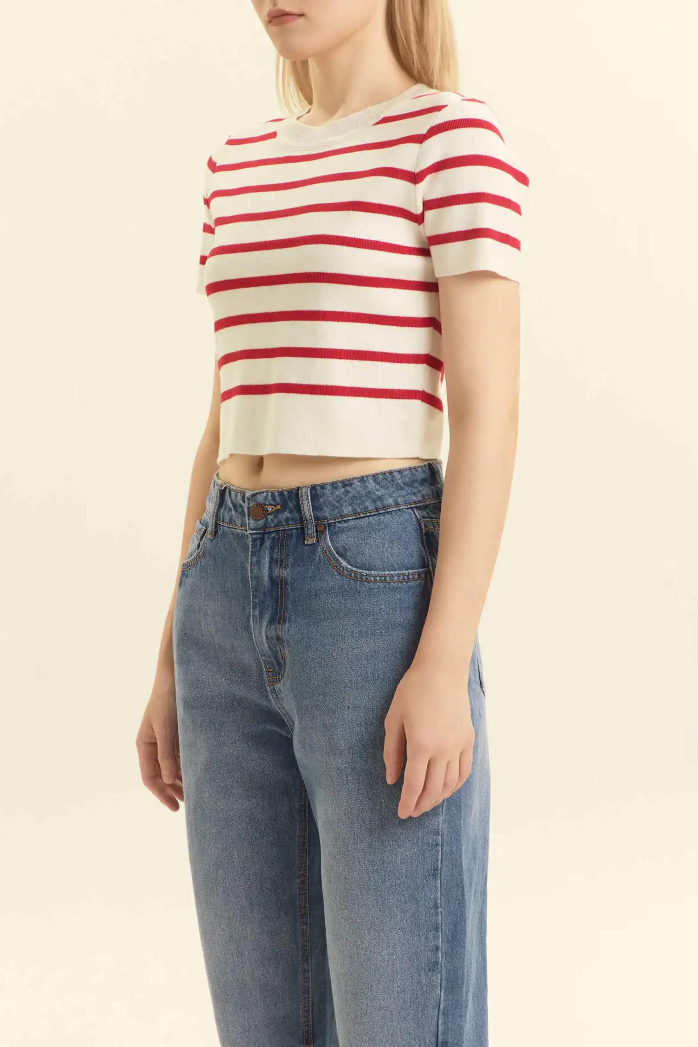 Джемпер бело-красная полоска для женщин 46342-50 60