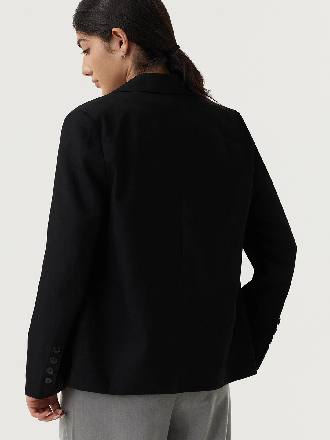 Жакет черный для женщин 48236-1 64