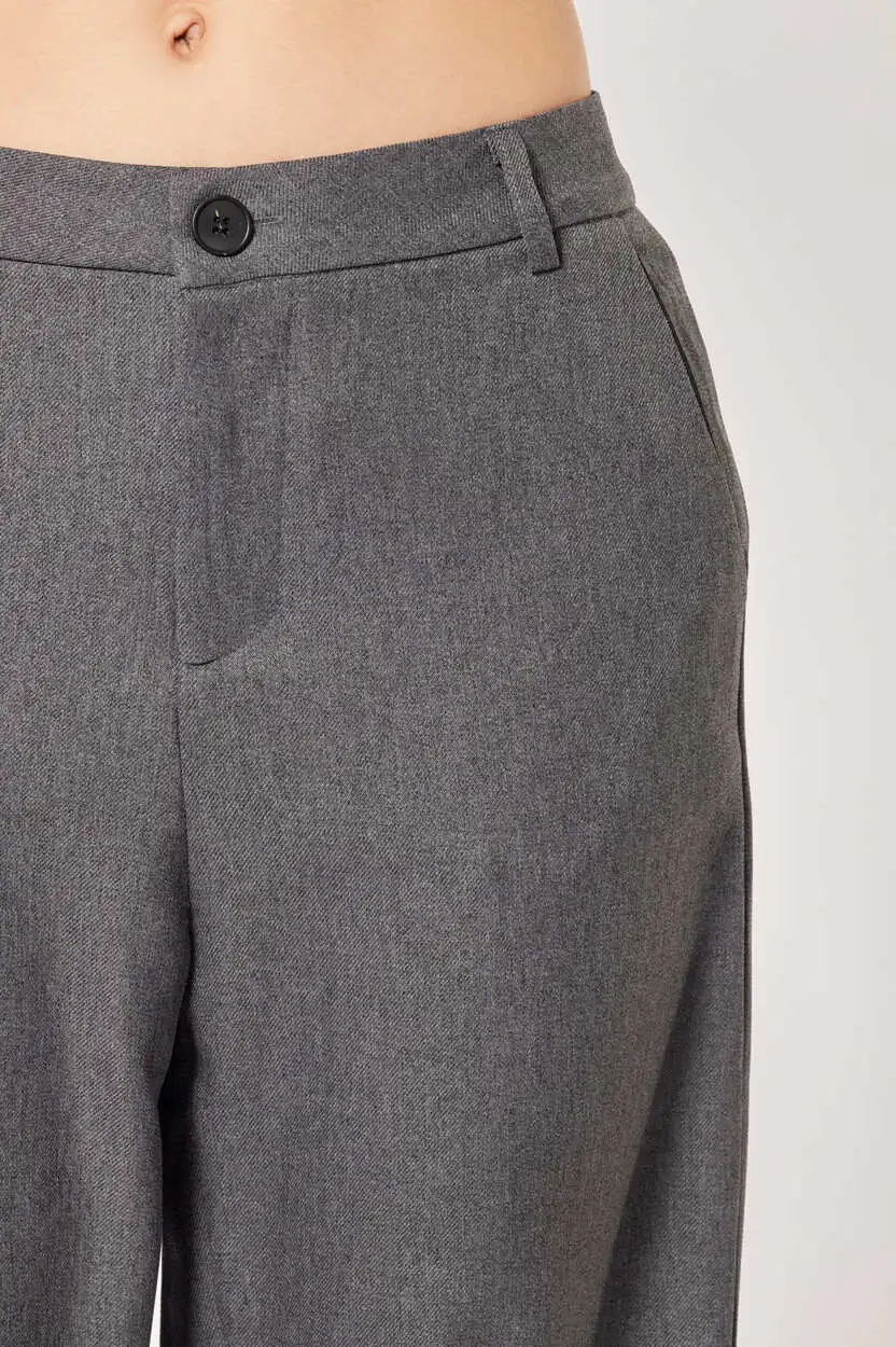 Брюки серый для женщин 44203-61 71