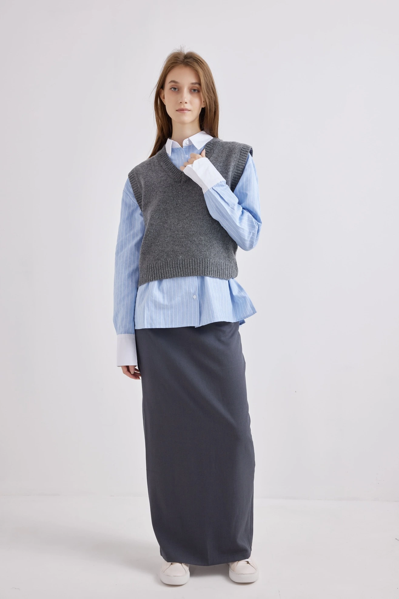 Жилетка серый для женщин 42115-61 68