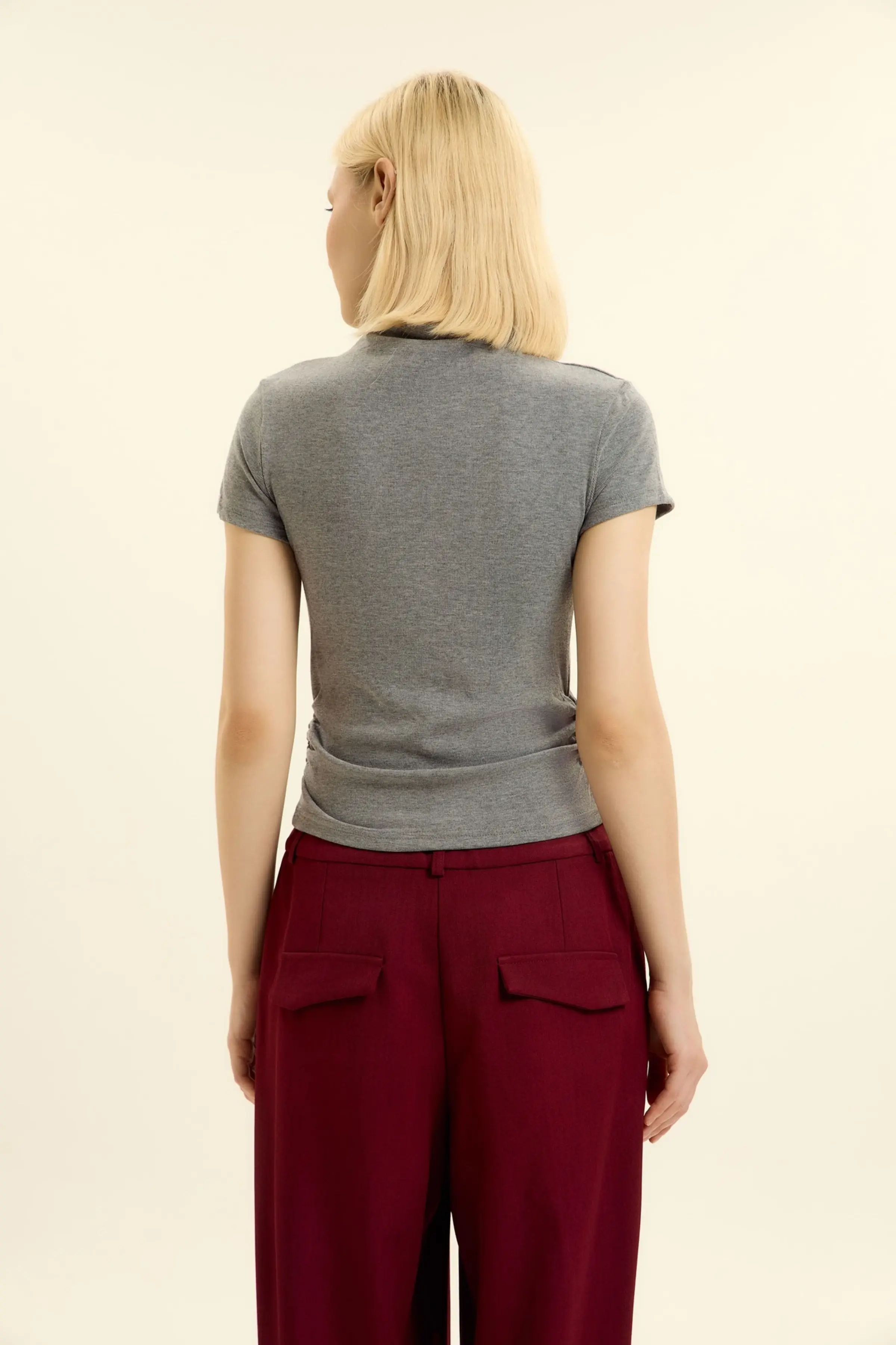 Лонгслив серый для женщин 46212-61 59