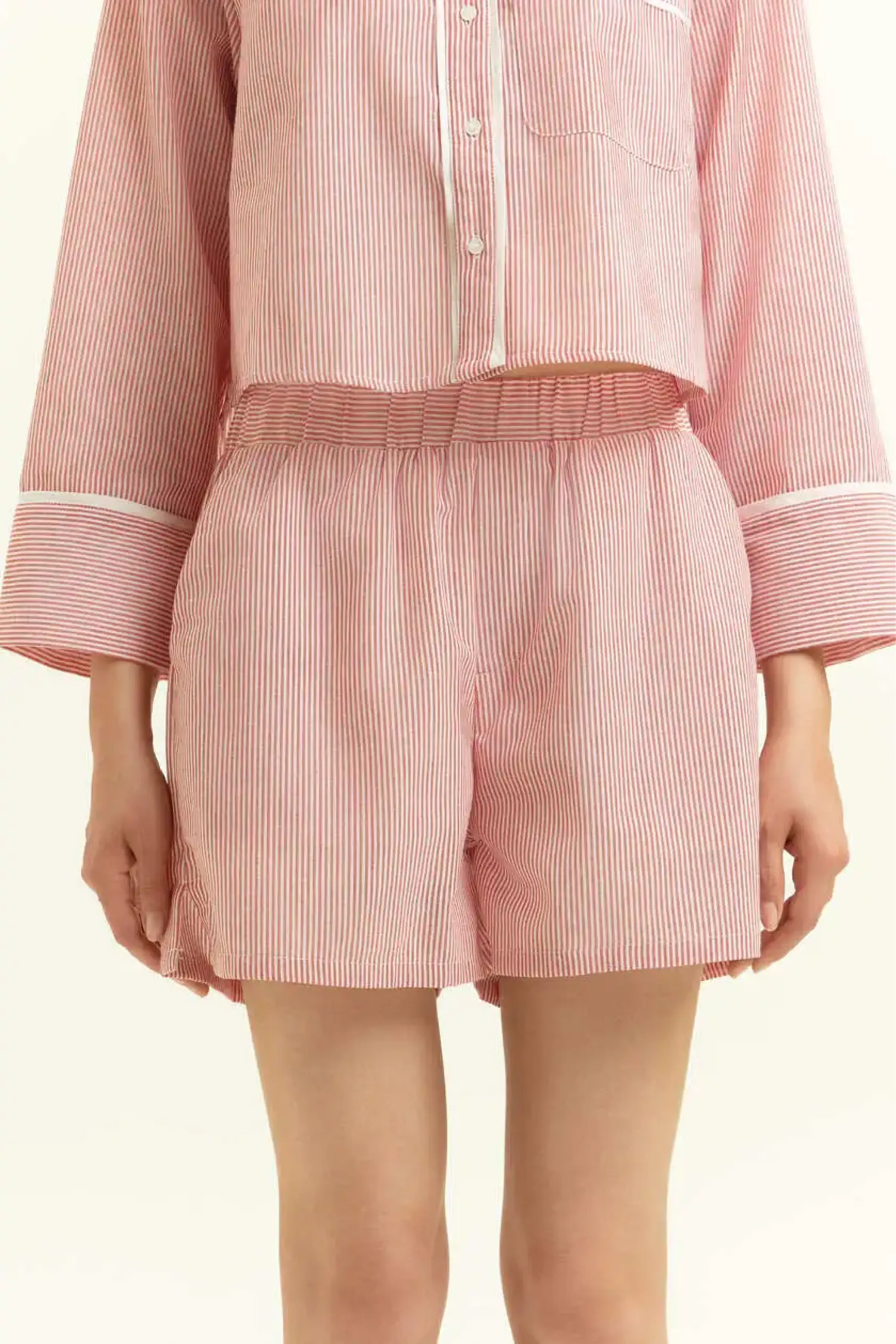 Шорты бело-красная полоска для женщин 45197-50 57