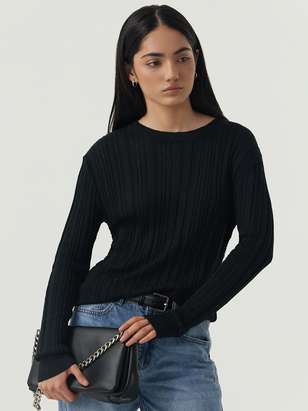 Джемпер черный для женщин 48126-1 60