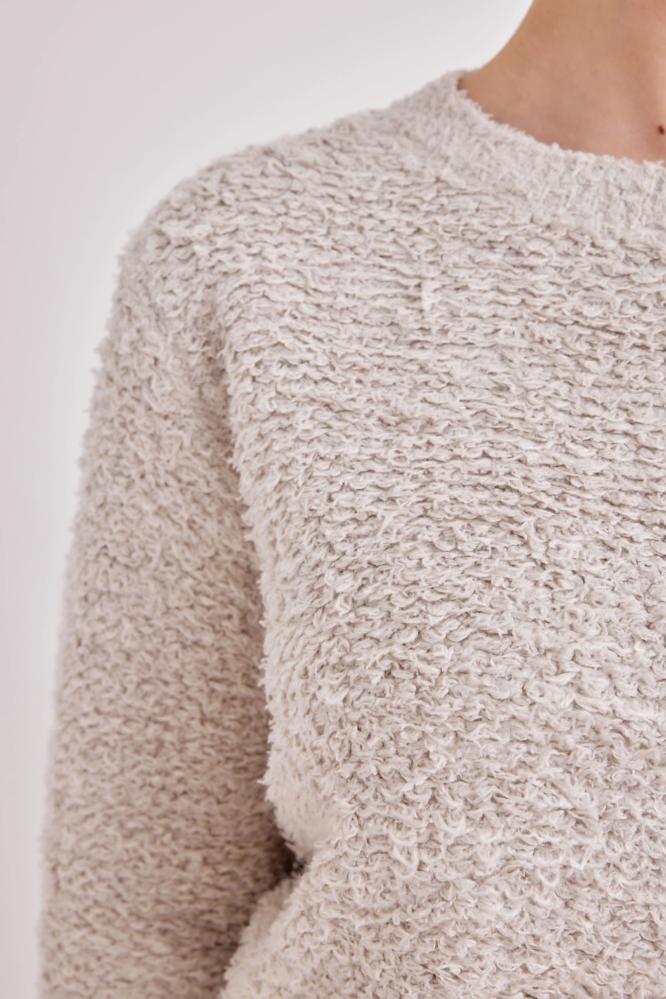 Джемпер бежевый для женщин 42173-15 60