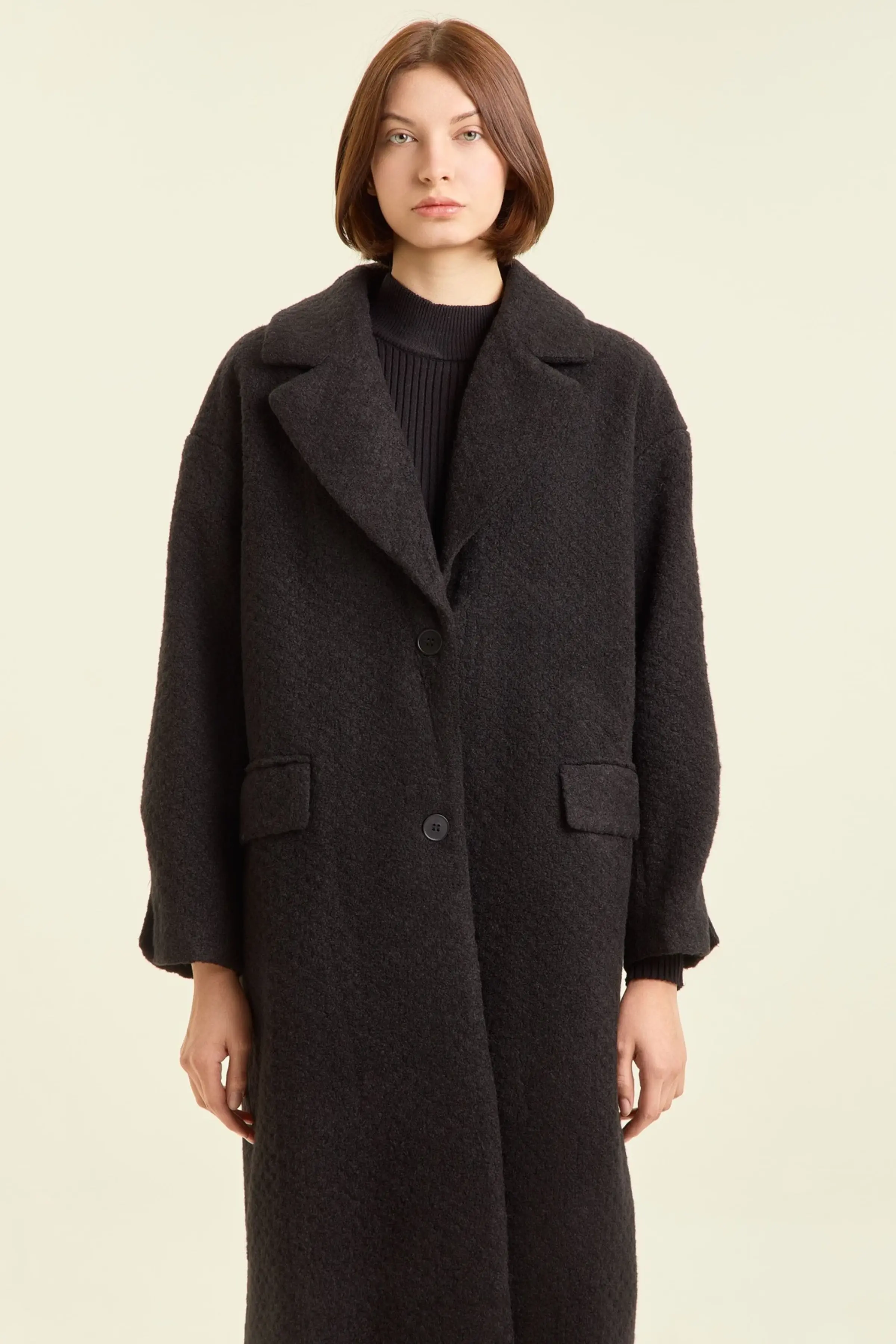 Пальто черный для женщин 47109-1 53