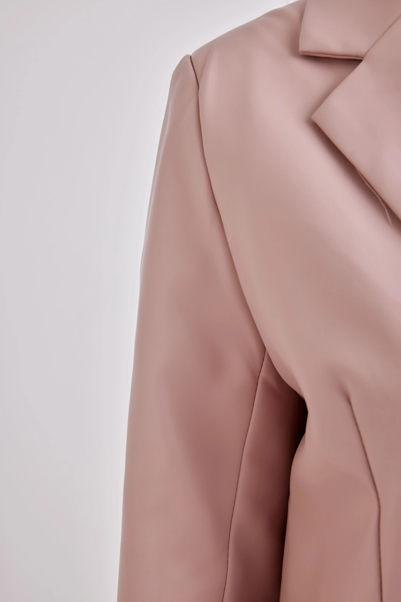 Жакет розовый для женщин 42190-17 64