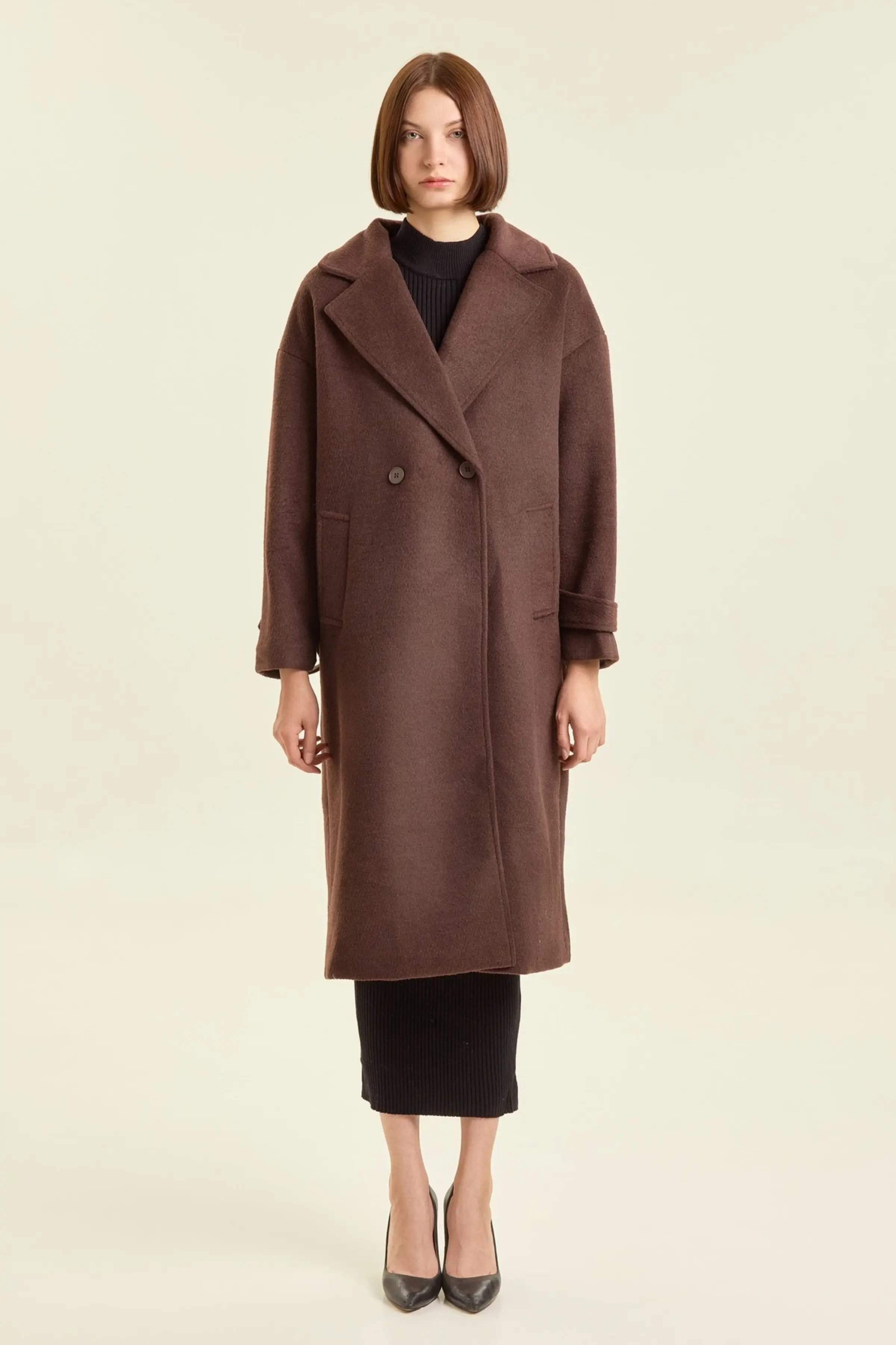 Пальто коричневый для женщин 47111-13 53