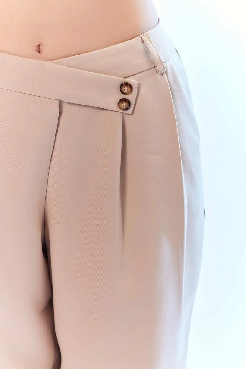 Брюки бежевый для женщин 44158-15 71
