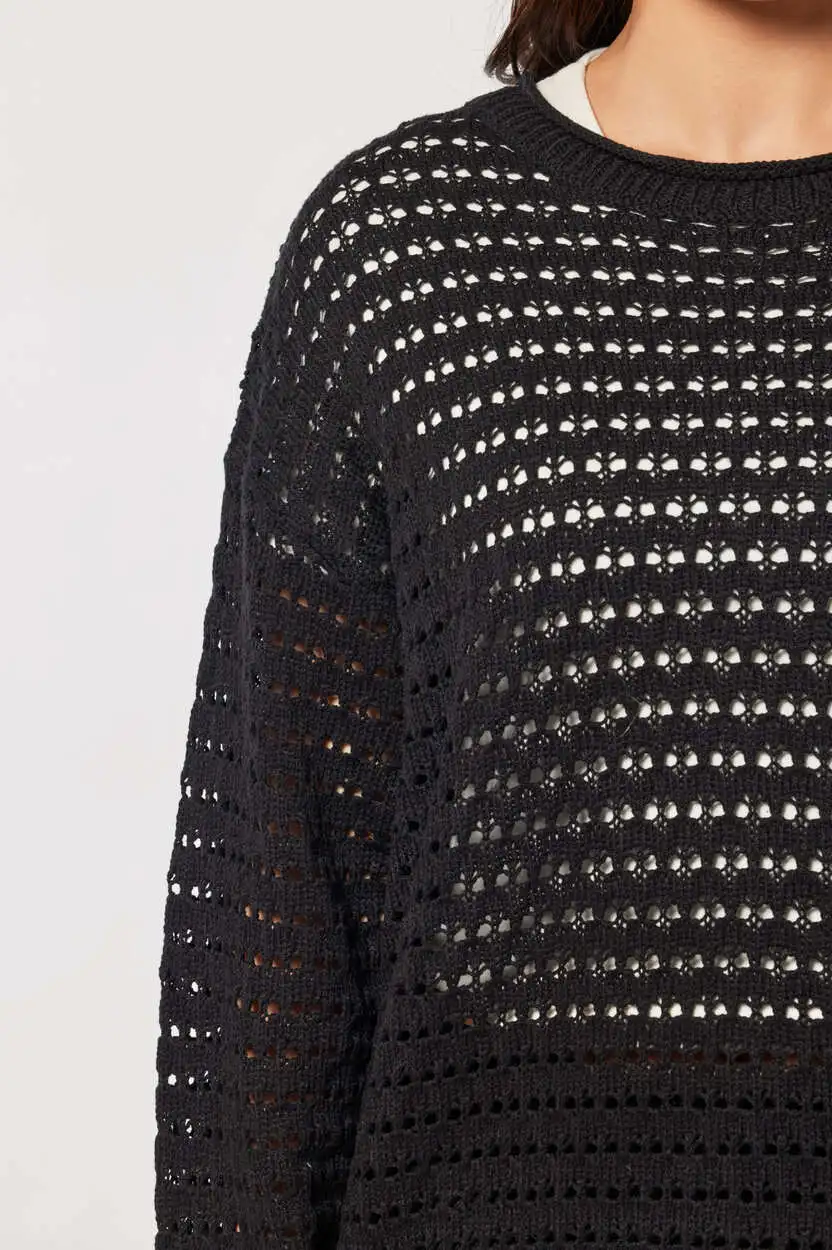 Джемпер черный для женщин 44163-1 60