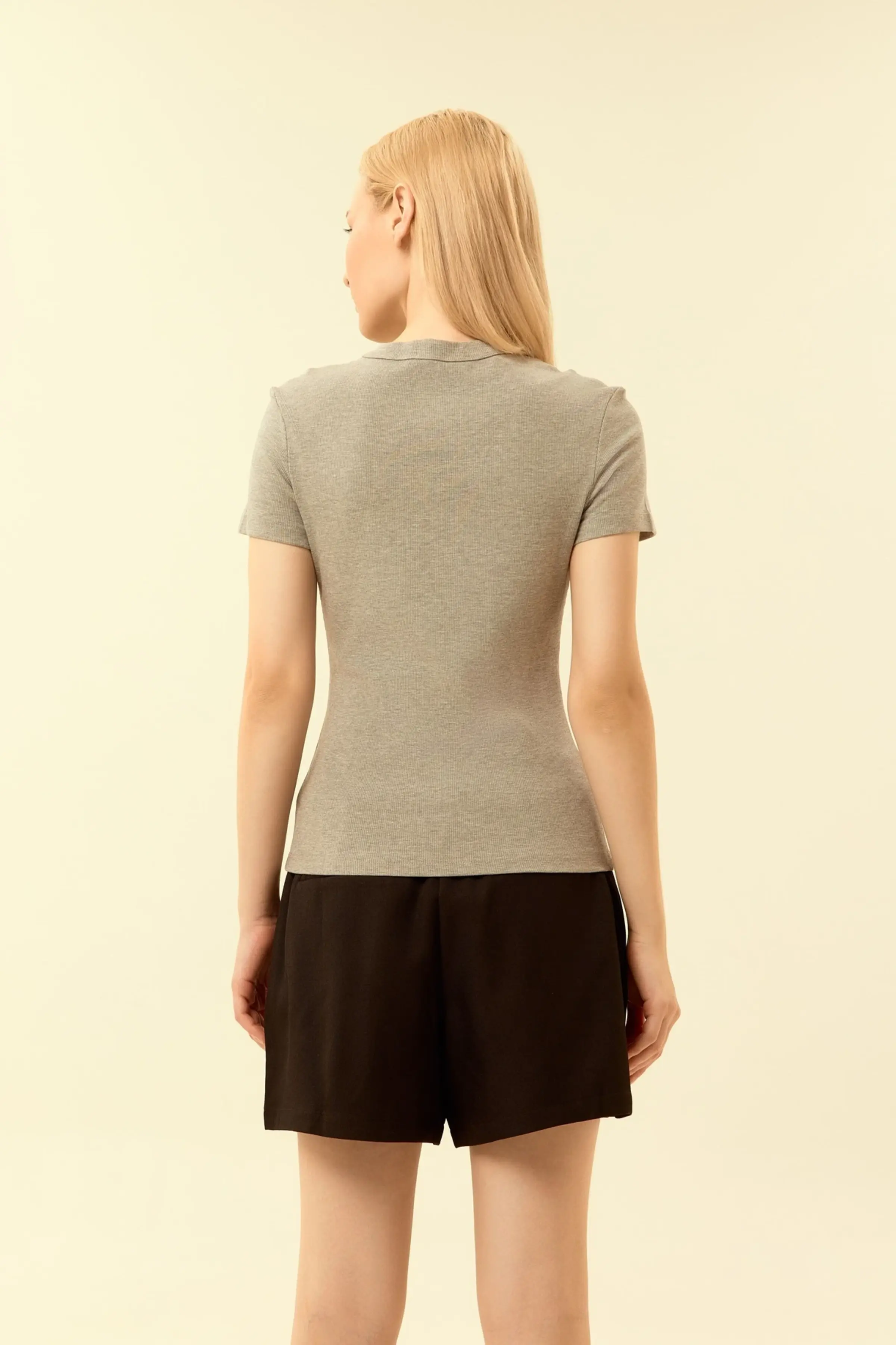 Футболка светло-серый для женщин 46341-9 67