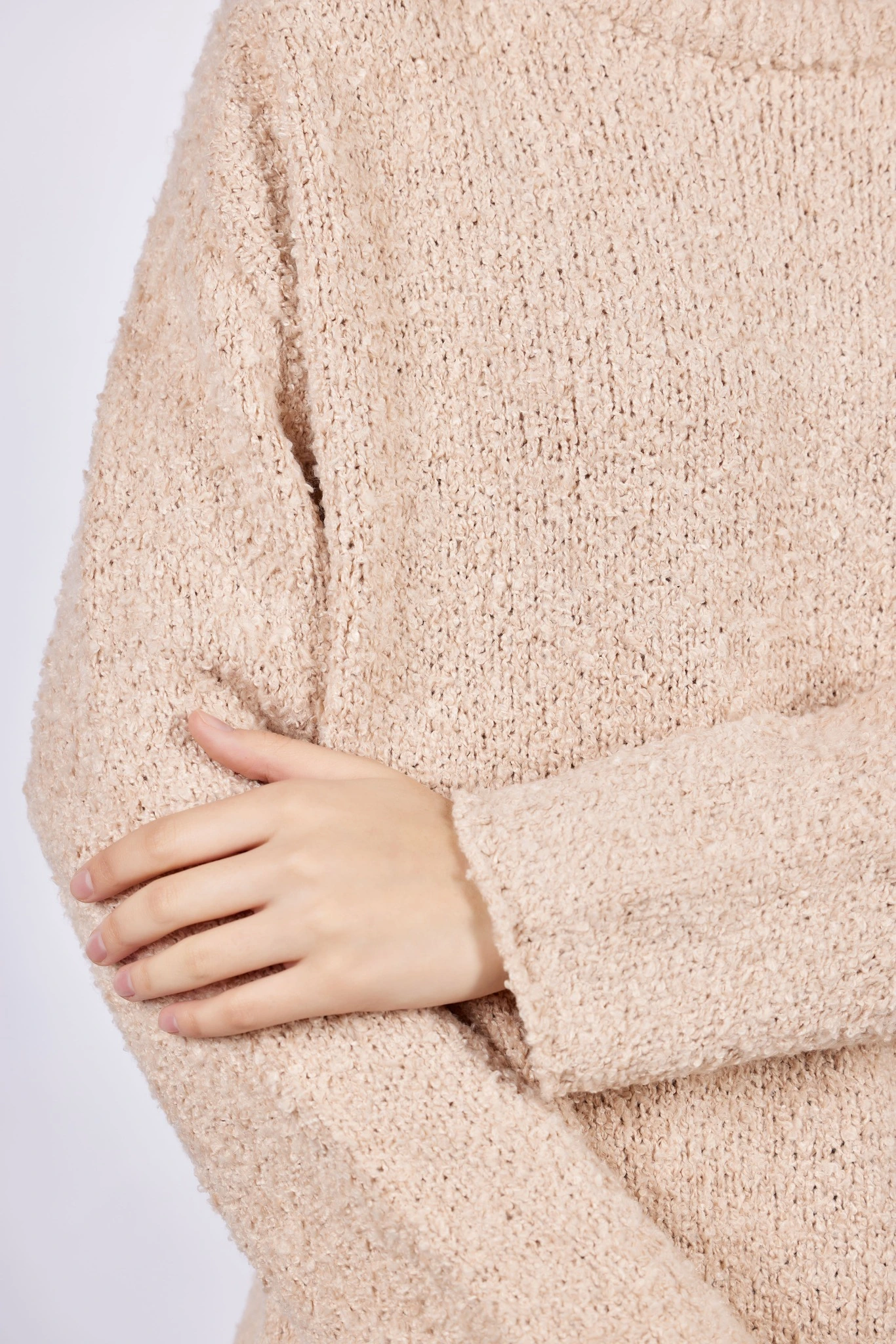 Свитер бежевый для женщин 43212-15 65