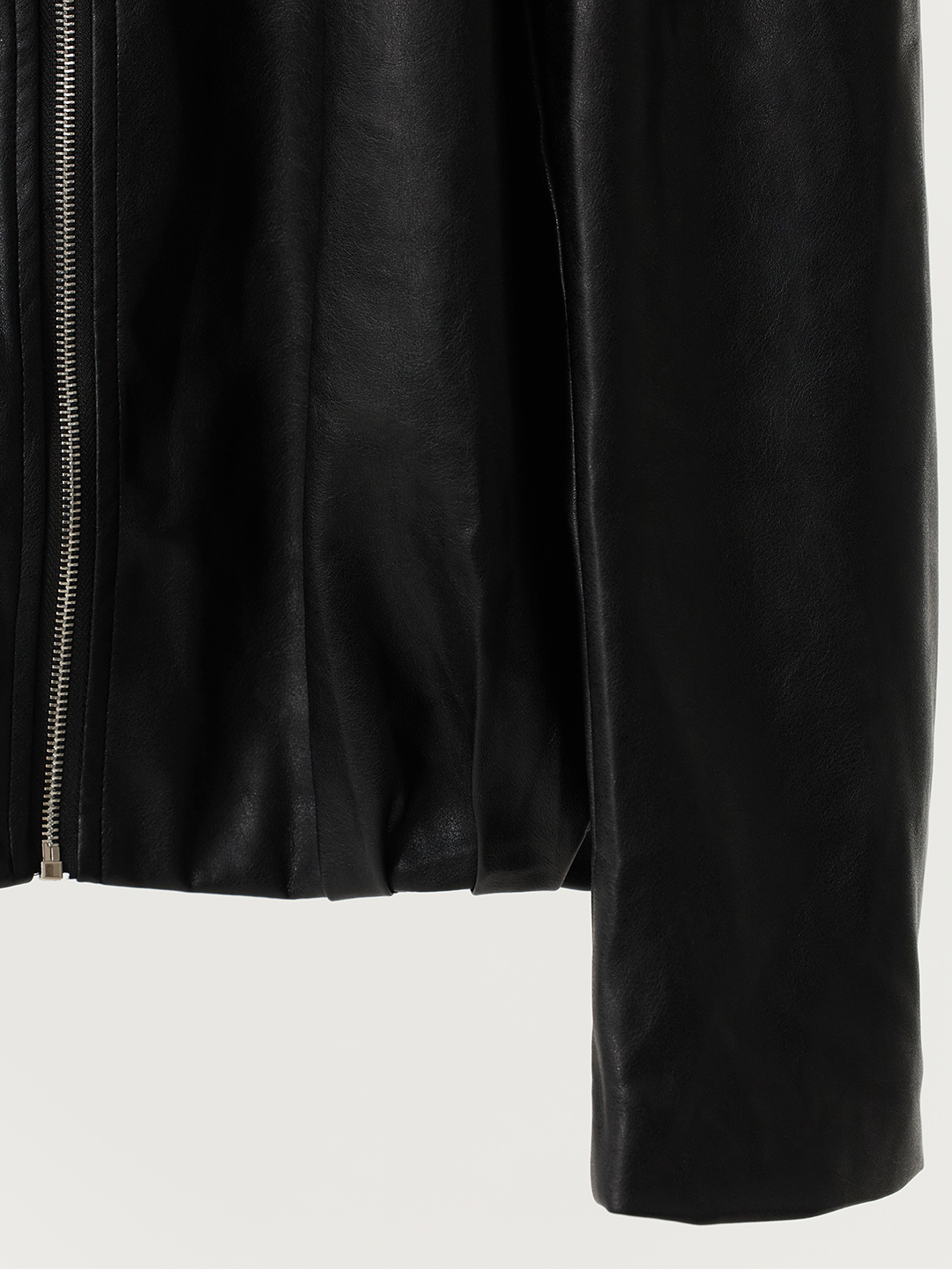 Куртка черный для женщин 48297-1 47