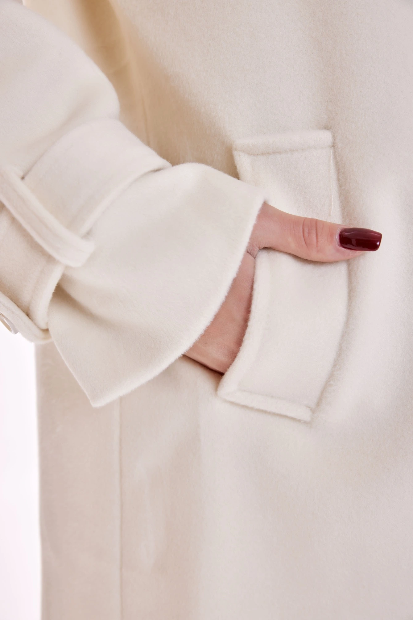 Пальто бежевый для женщин 39296-15 53