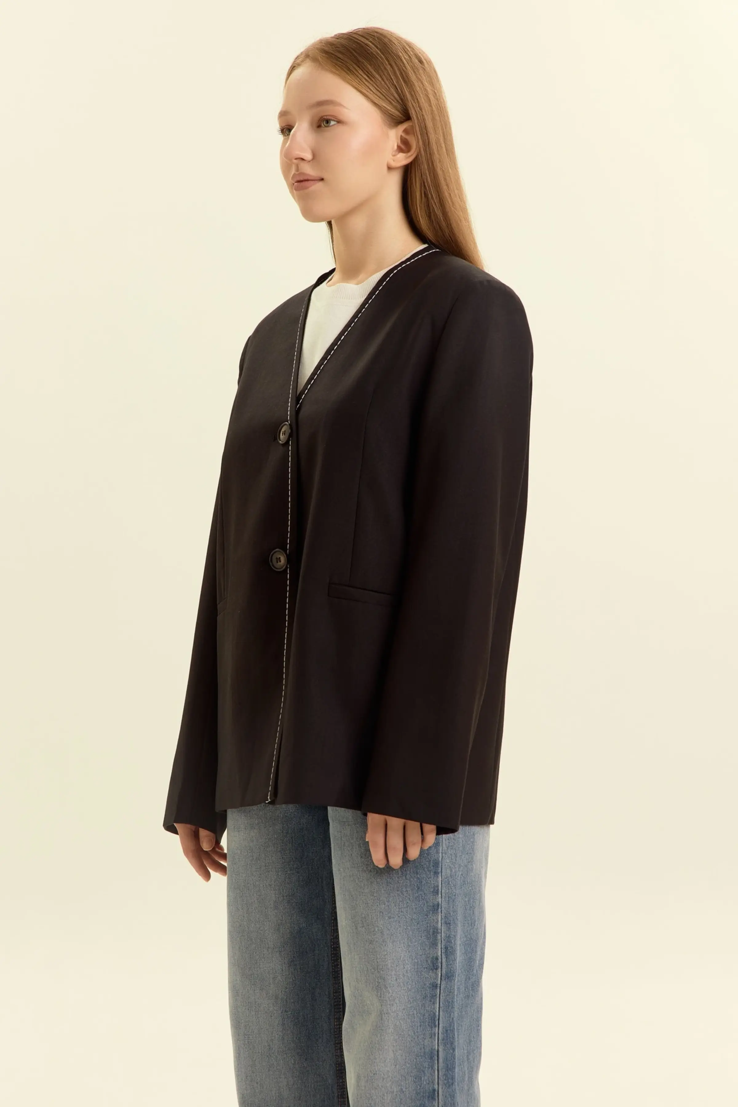 Жакет черный для женщин 46262-1 64