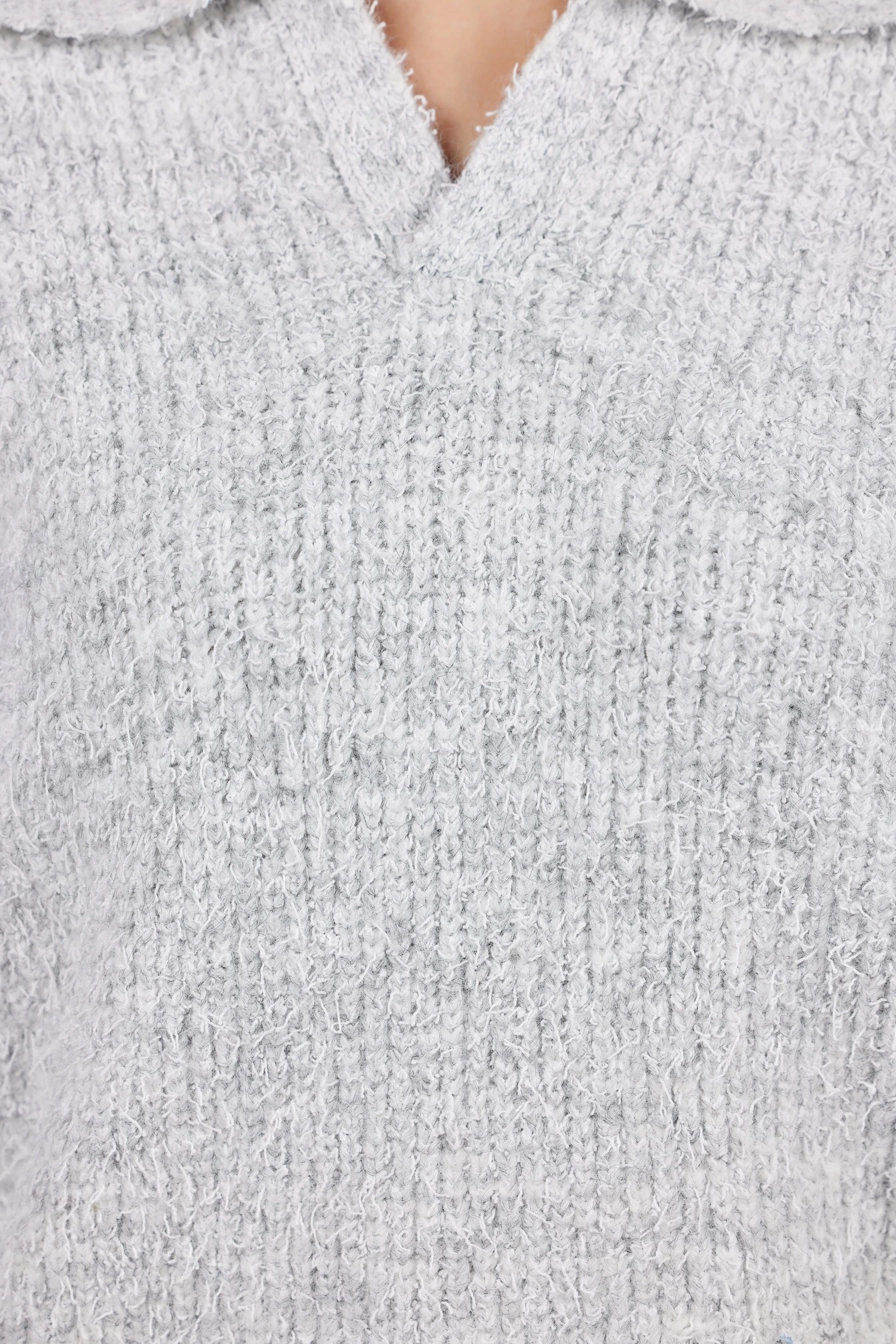 Свитер серый для женщин 43242-61 65