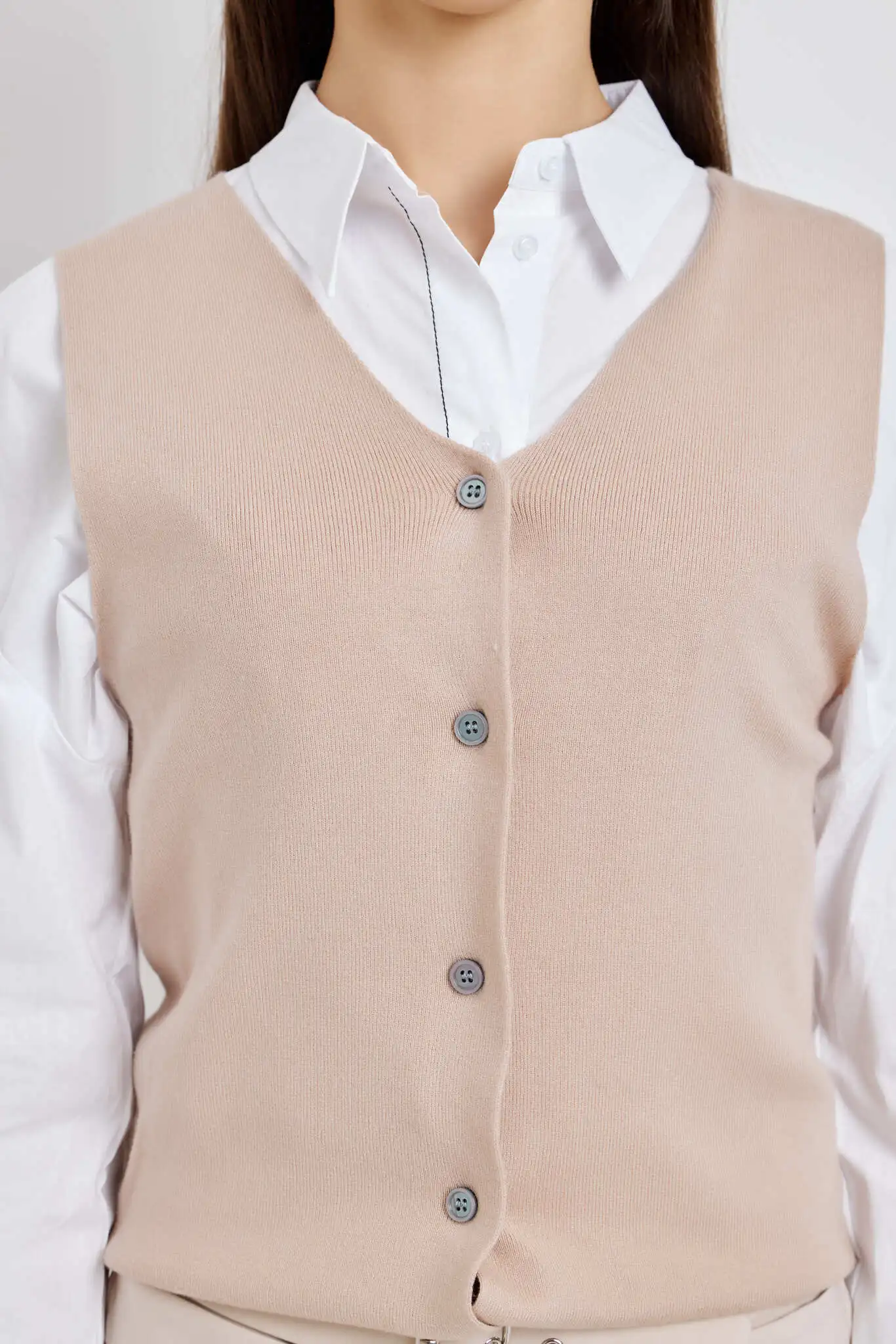 Жилетка бежевый для женщин 42267-15 68