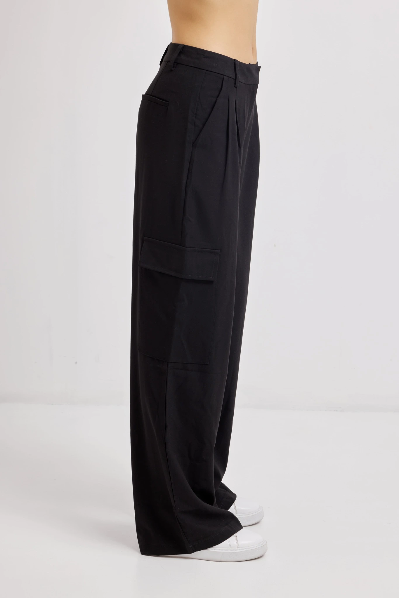 Брюки черный для женщин 42268-1 71