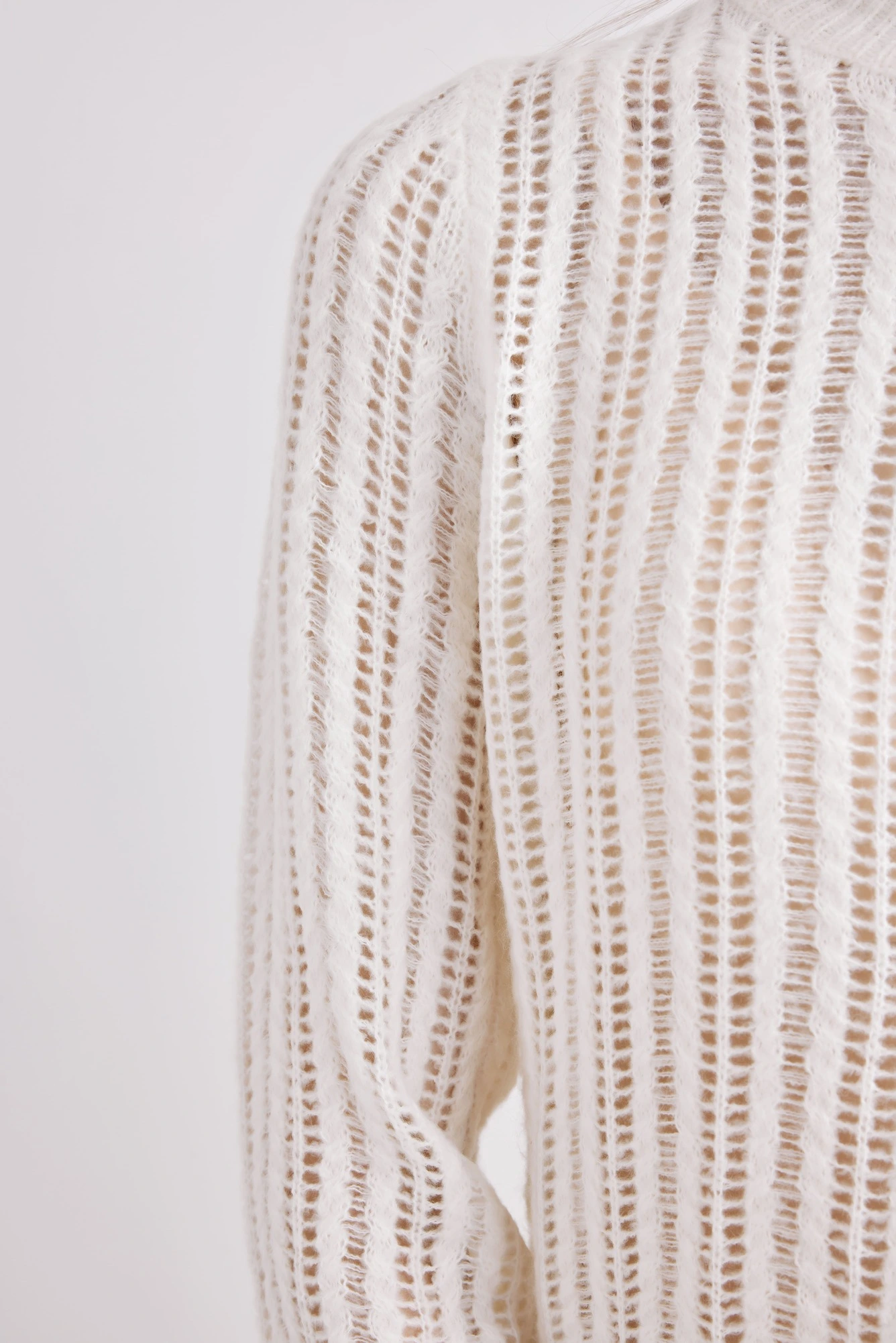 Джемпер белый для женщин 42210-4 60