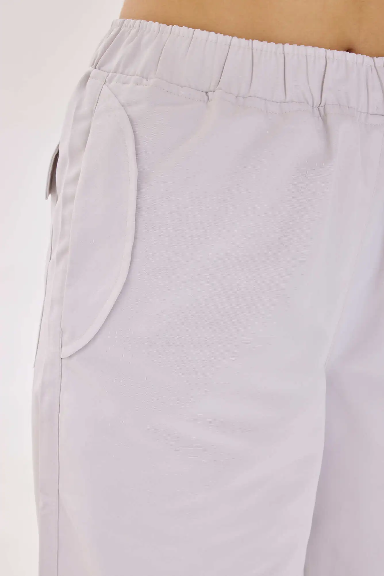 Брюки бежевый для женщин 40106-15 71