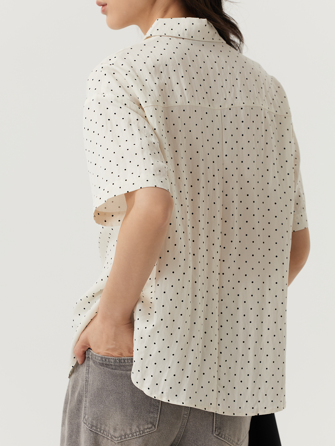 Рубашка белый в черный горошек  для женщин 48303-297 66