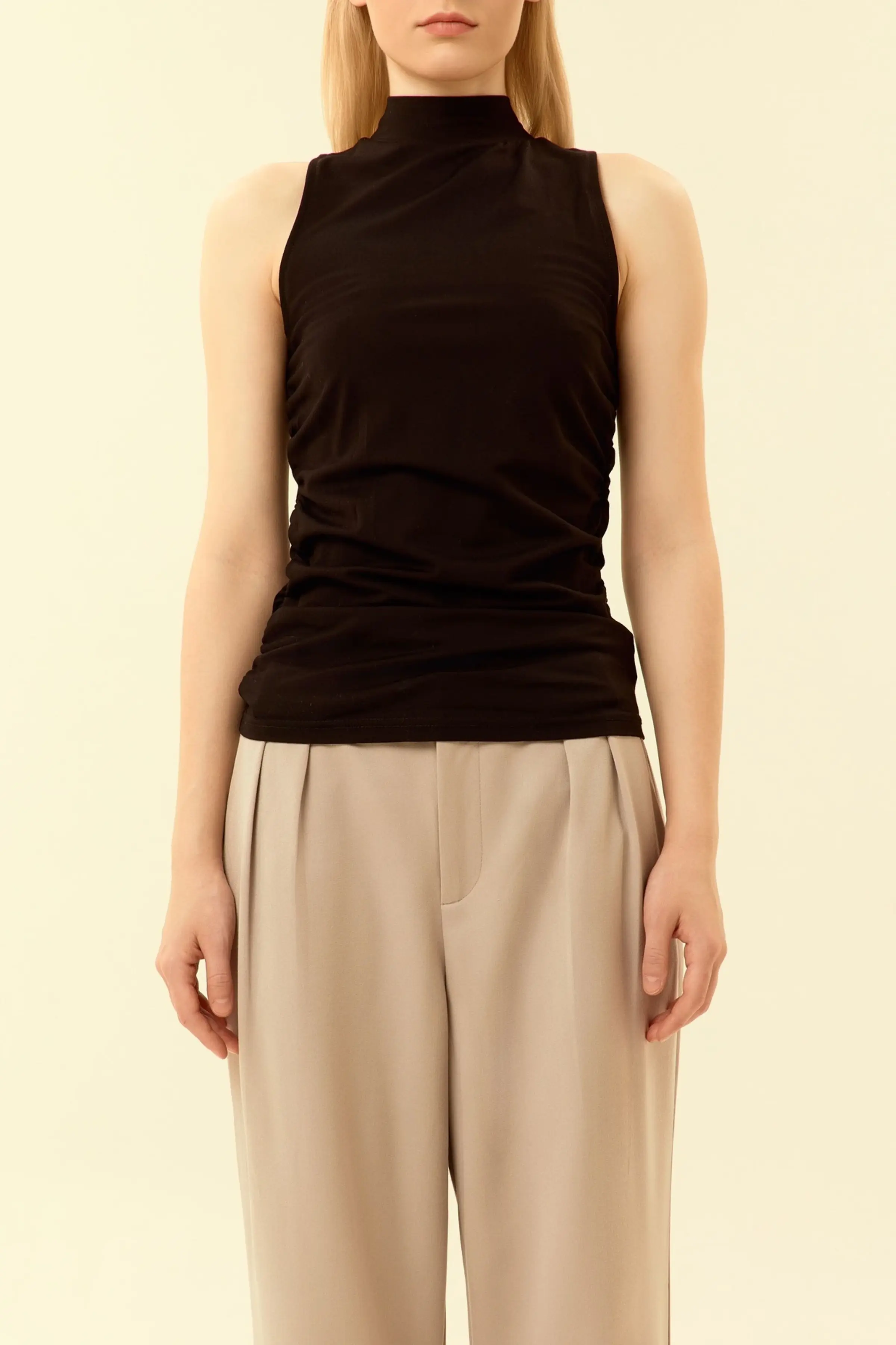 Топ черный для женщин 46107-1 46